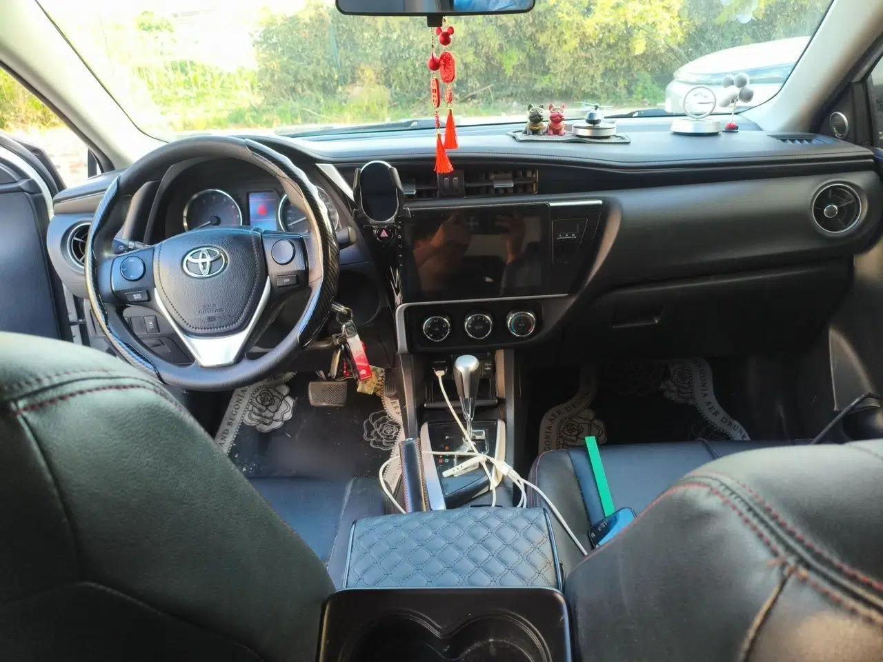 Toyota Corolla 2017 Revised Version 1.2T S-CVT GL-i — миниатюра 9