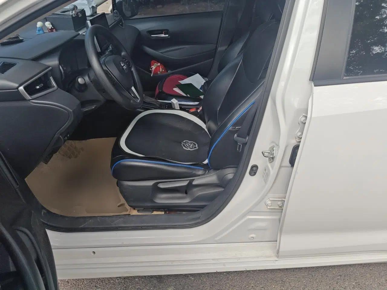 Toyota Corolla 2021 1.2T S-CVT Elite PLUS Edition — миниатюра 15
