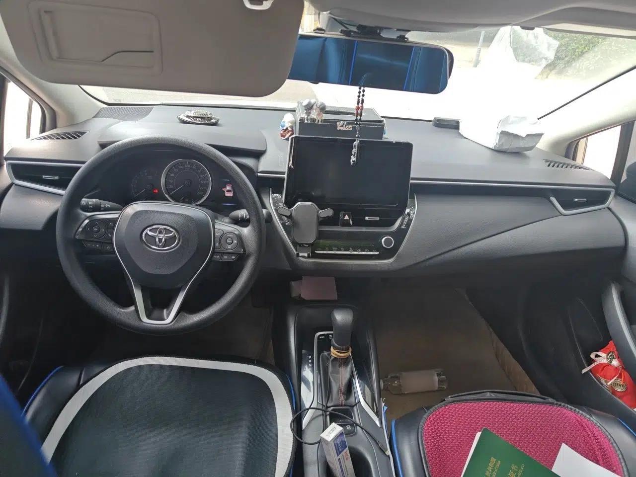 Toyota Corolla 2021 1.2T S-CVT Elite PLUS Edition — миниатюра 9