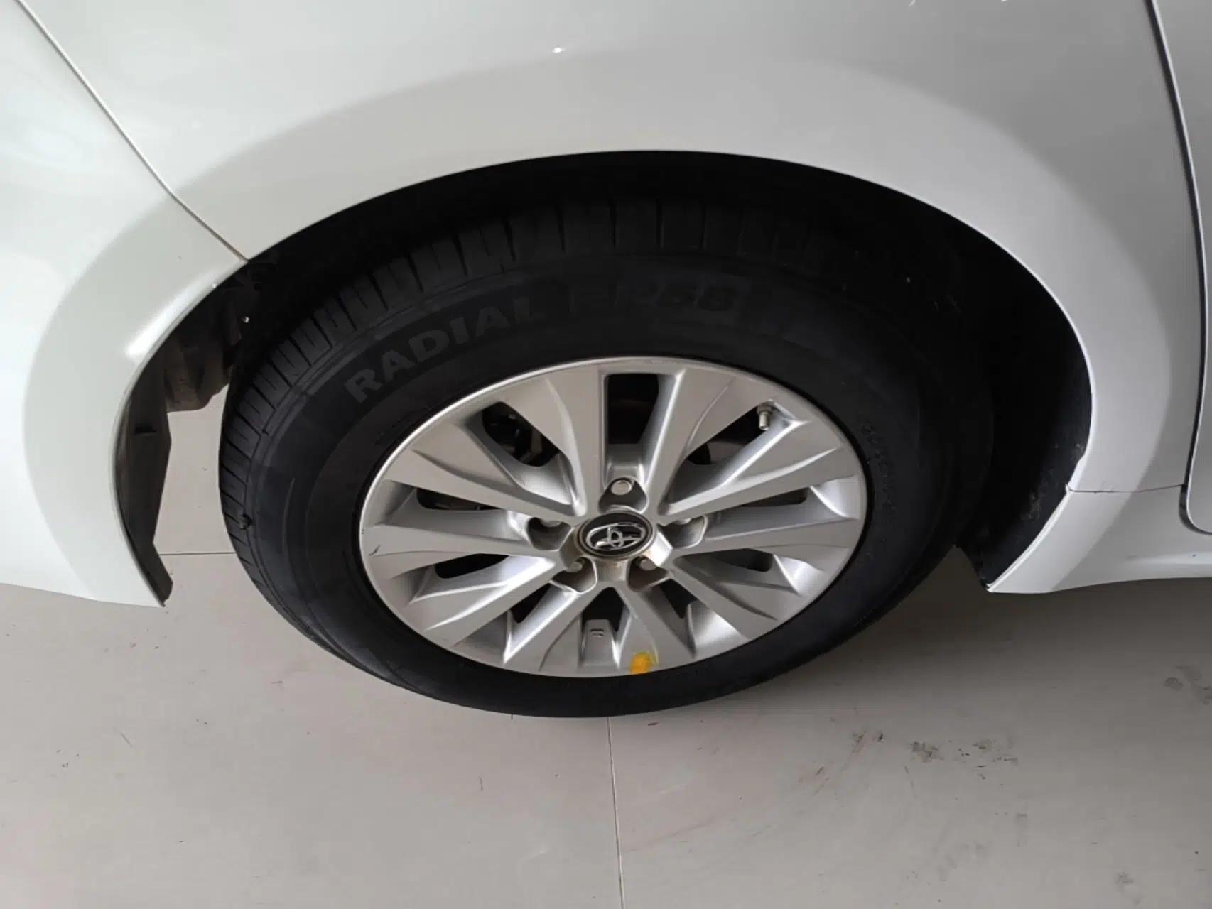 Toyota Corolla 2021 TNGA 1.5L CVT Elite Edition — миниатюра 11