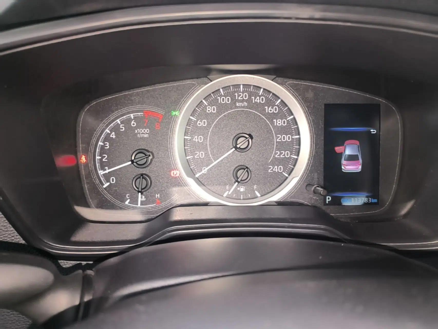Toyota Corolla 2021 TNGA 1.5L CVT Elite Edition — миниатюра 14