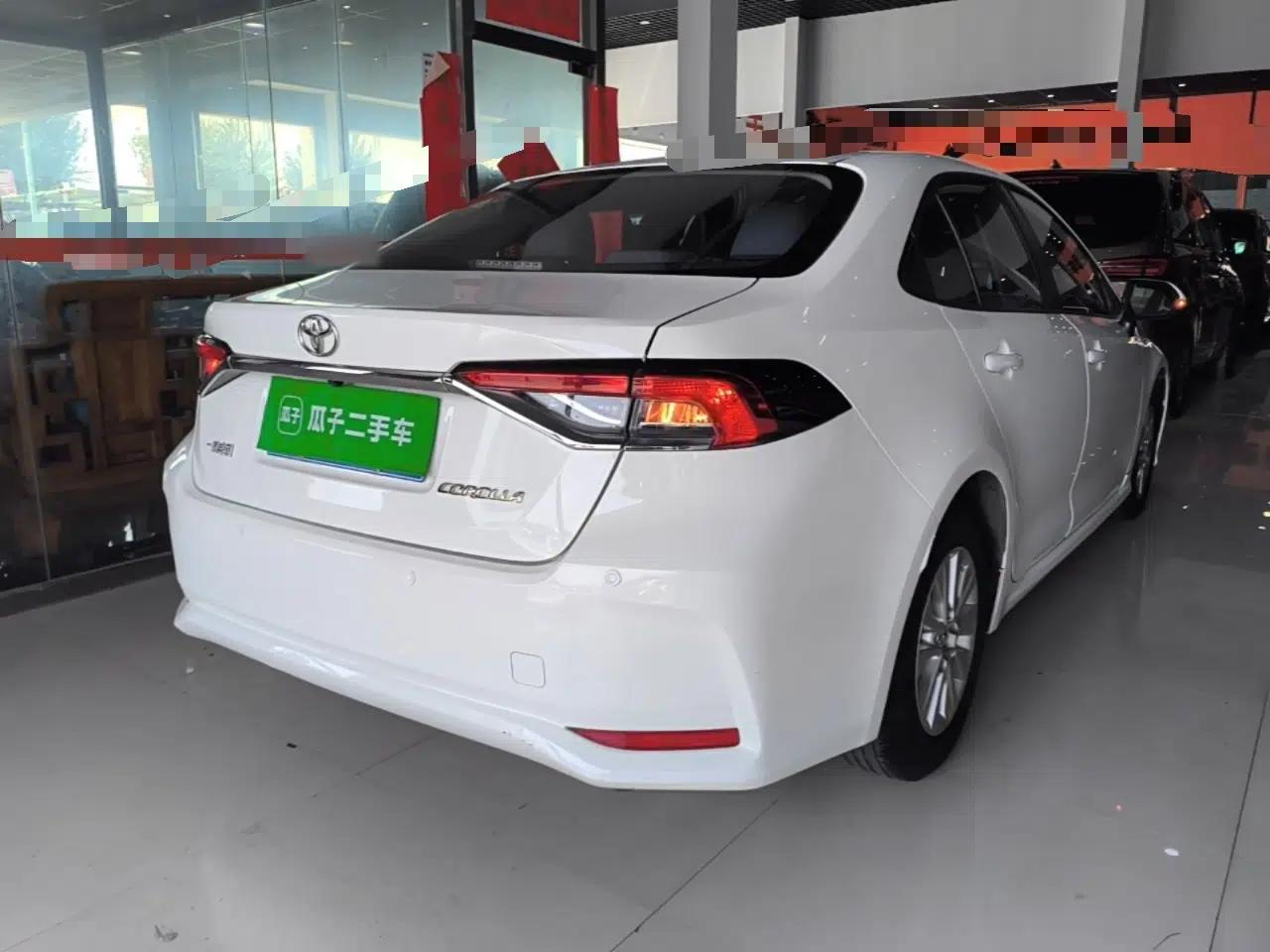Toyota Corolla 2021 TNGA 1.5L CVT Elite Edition — миниатюра 6