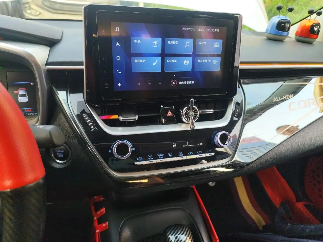 Toyota Corolla 2021 1.2T S-CVT Elite PLUS Edition — миниатюра 13