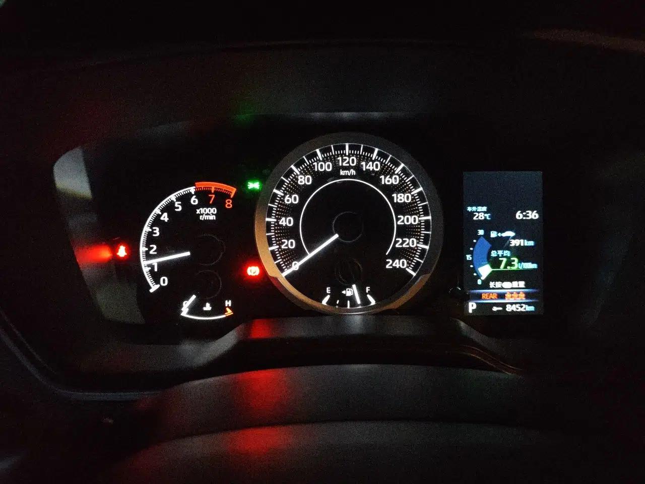 Toyota Corolla 2024 1.2T Pioneer Edition — миниатюра 11