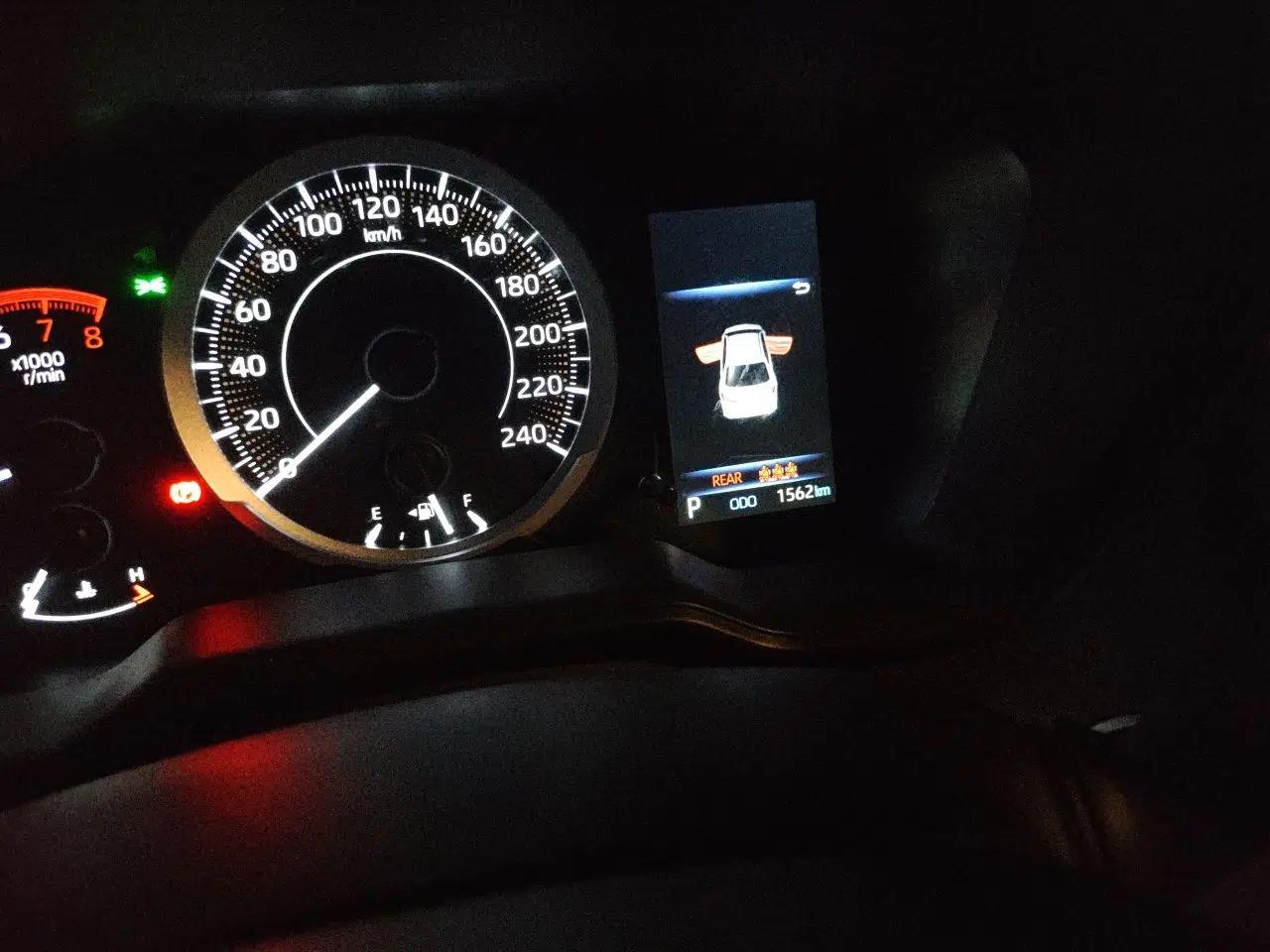 Toyota Corolla 2024 1.2T Pioneer Edition — миниатюра 12