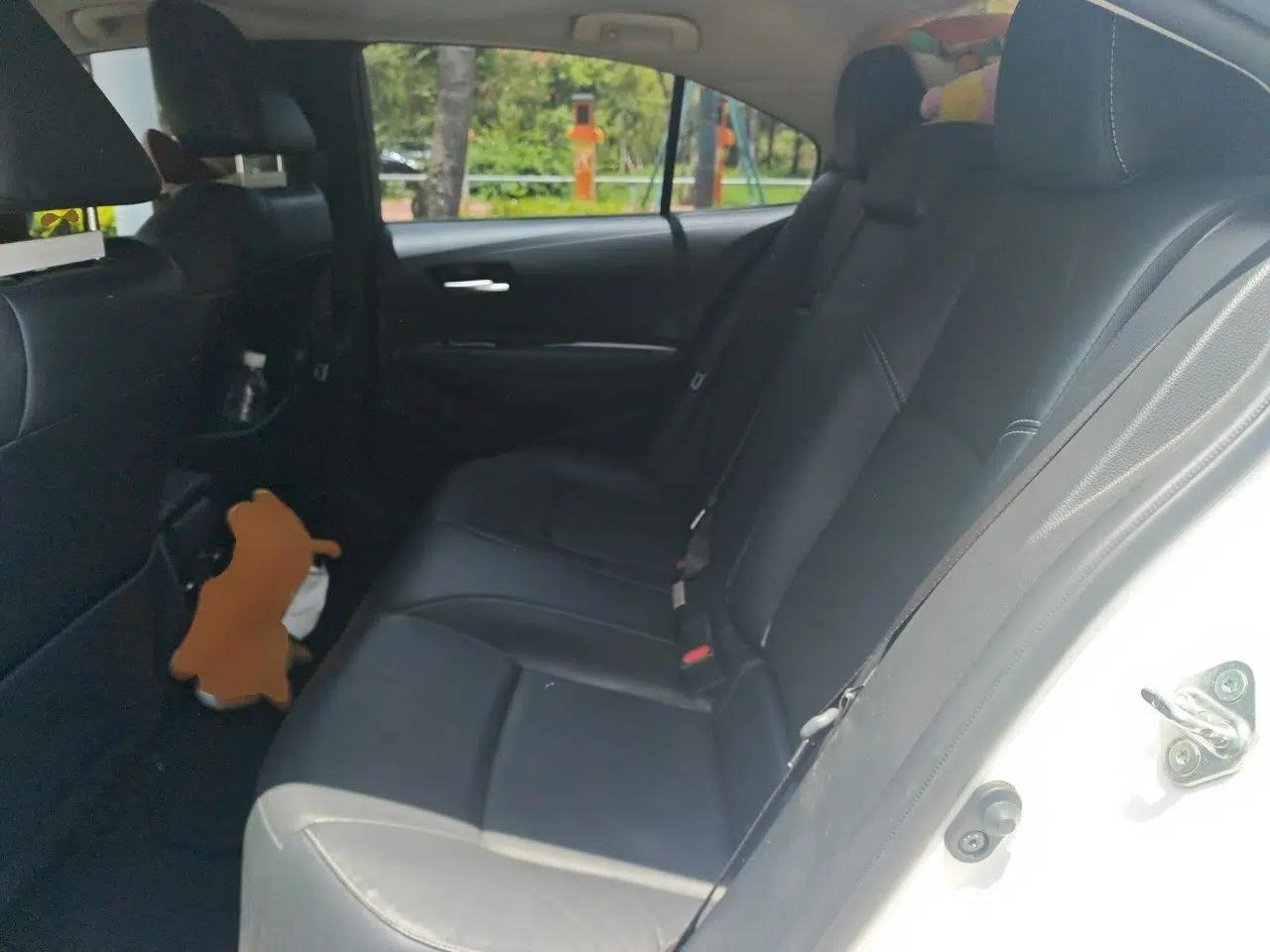 Toyota Corolla 2019 1.2T S-CVT GL-i Luxury Edition — миниатюра 17