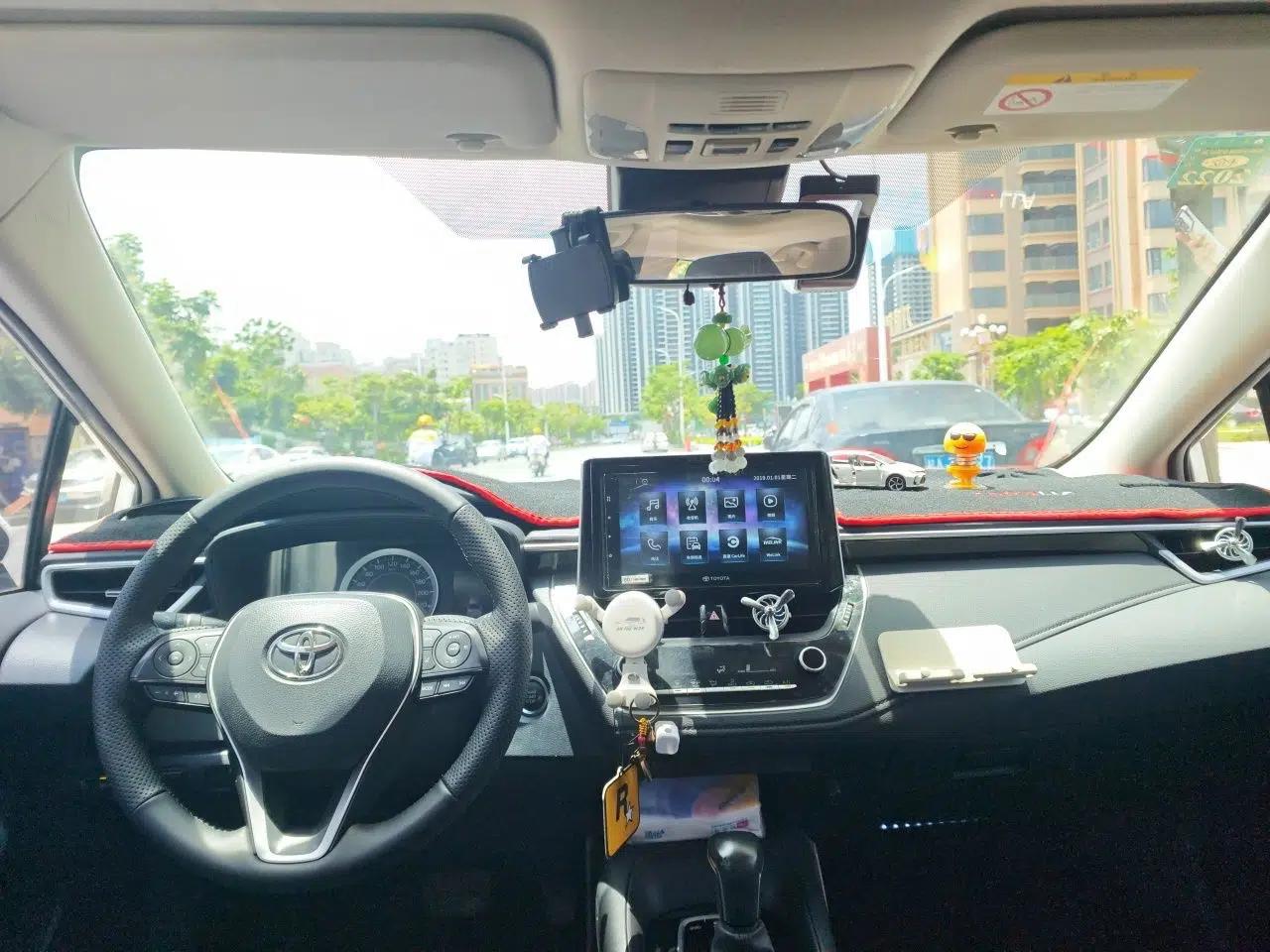 Toyota Corolla 2019 1.2T S-CVT GL-i Luxury Edition — миниатюра 18