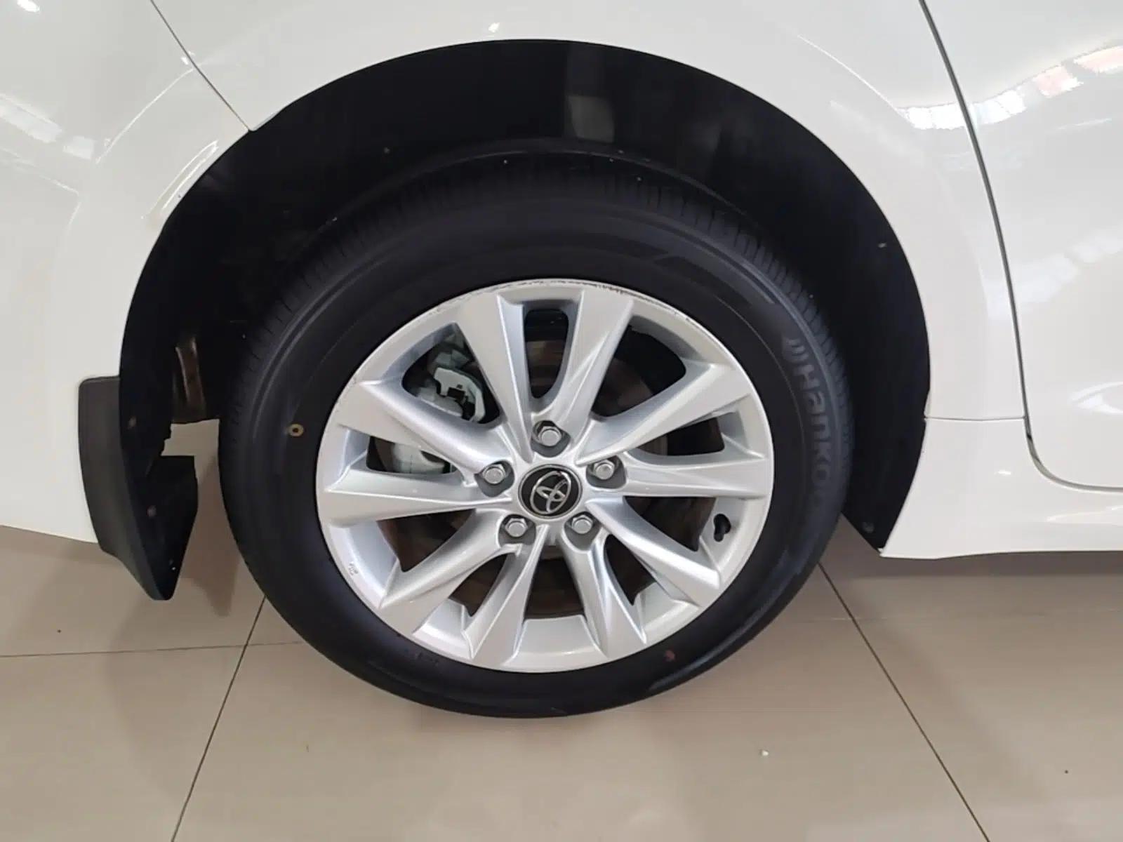Toyota Corolla 2023 1.2T Elite Edition — миниатюра 11