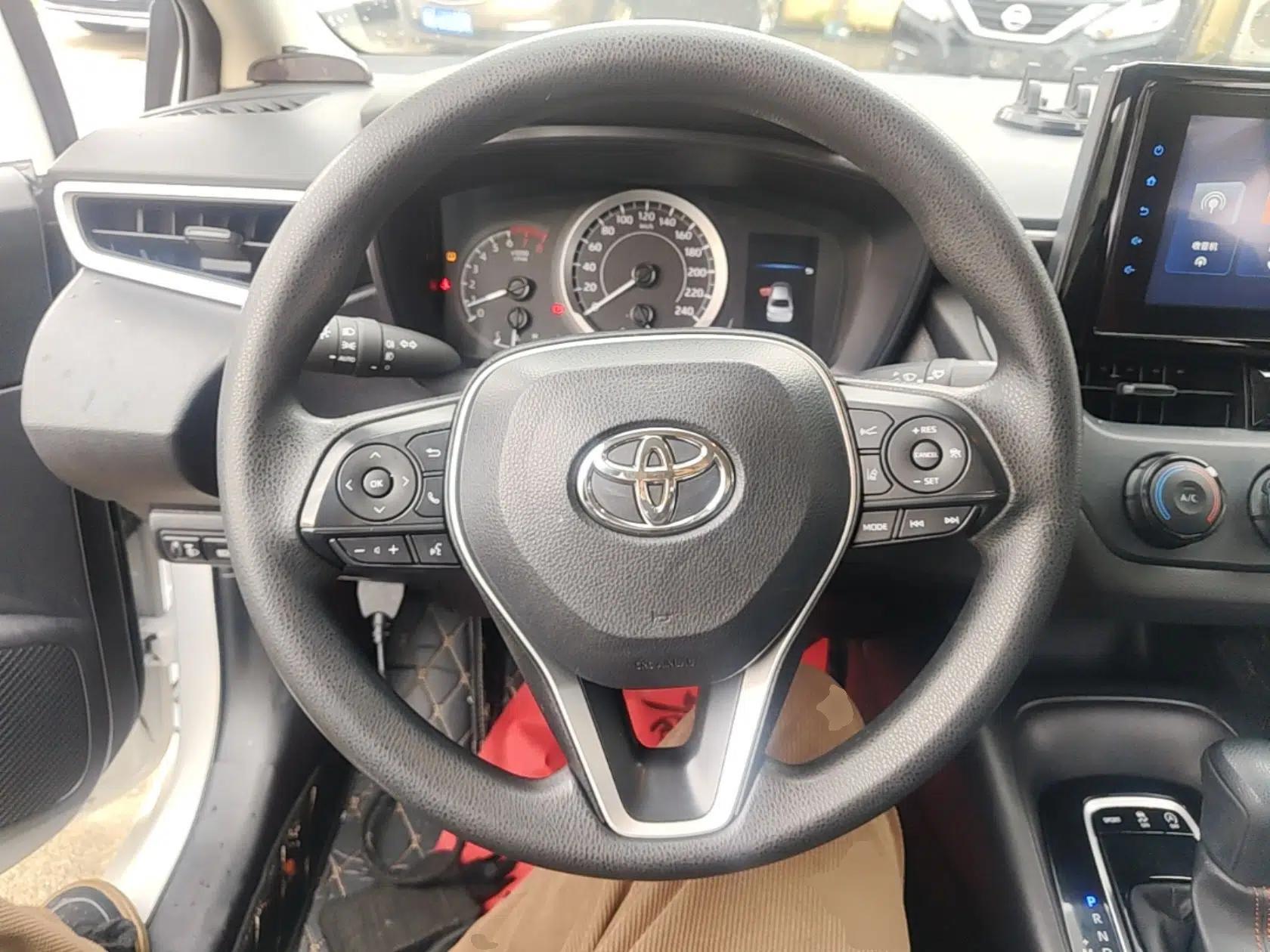 Toyota Corolla 2022 1.2T S-CVT Pioneer PLUS Edition — миниатюра 13