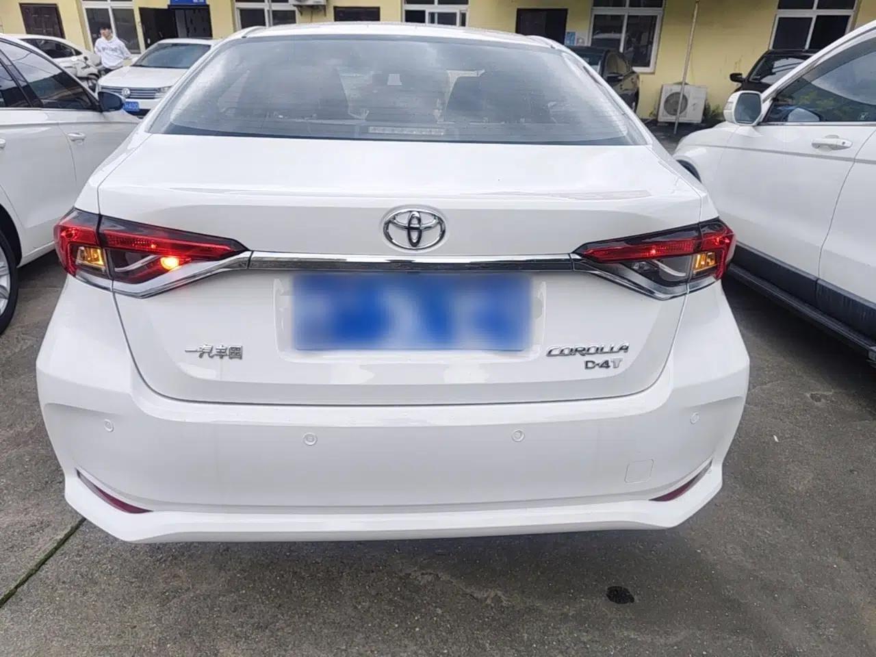 Toyota Corolla 2022 1.2T S-CVT Pioneer PLUS Edition — миниатюра 3