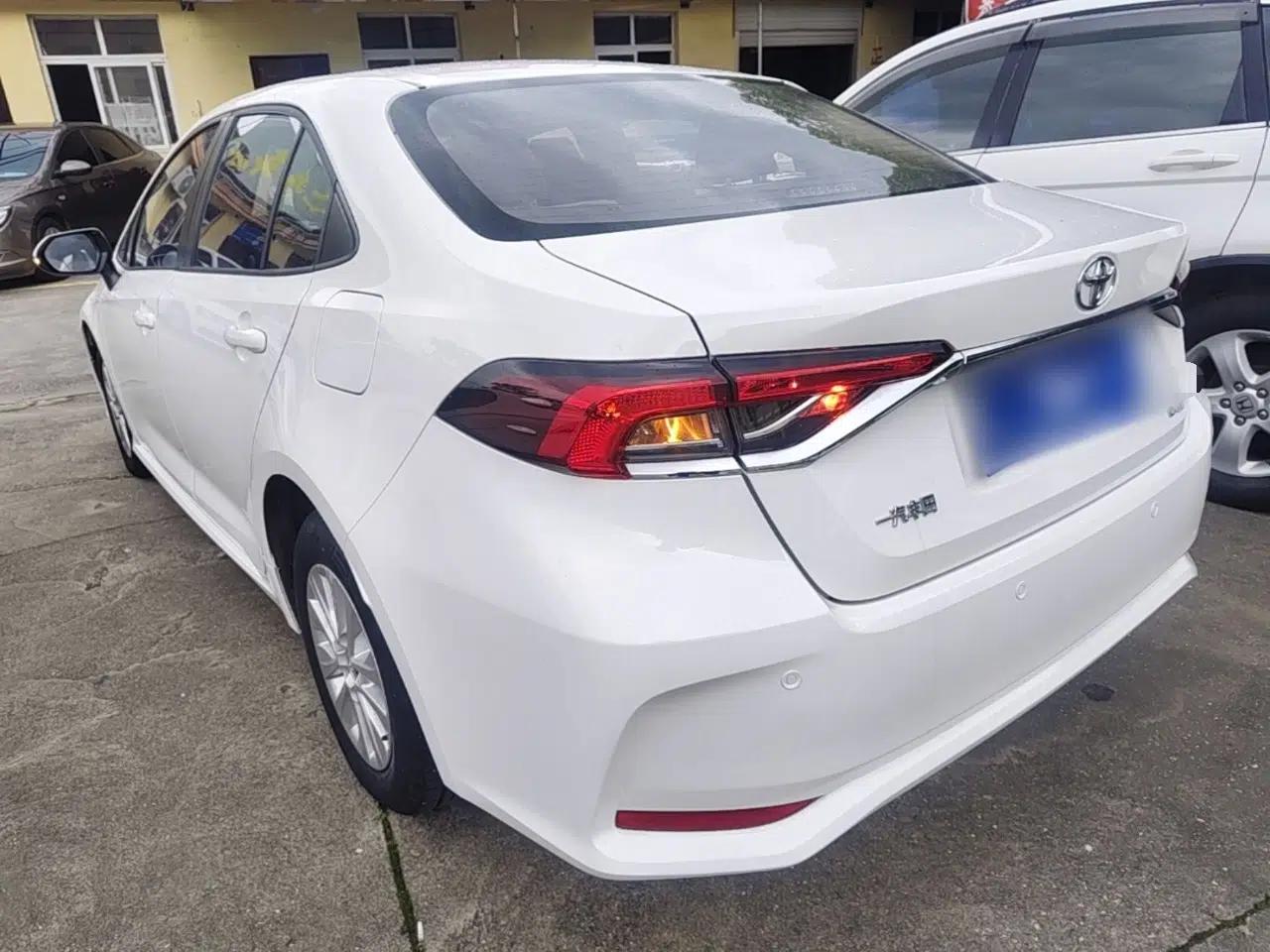 Toyota Corolla 2022 1.2T S-CVT Pioneer PLUS Edition — миниатюра 8