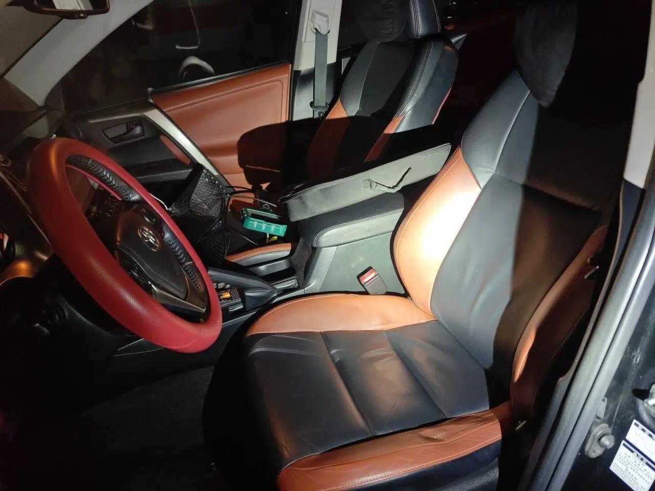 Toyota RAV4 2013 2.5L Automatic 4x4 Elite Edition — миниатюра 15
