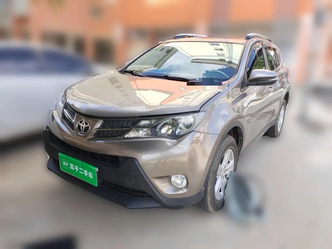 Toyota RAV4 2013 2.0L CVT Four-Wheel Drive Fashion Edition — миниатюра 1