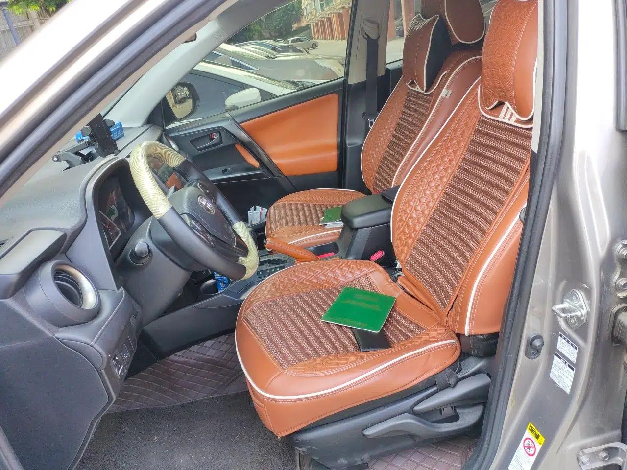 Toyota RAV4 2013 2.0L CVT Four-Wheel Drive Fashion Edition — миниатюра 15