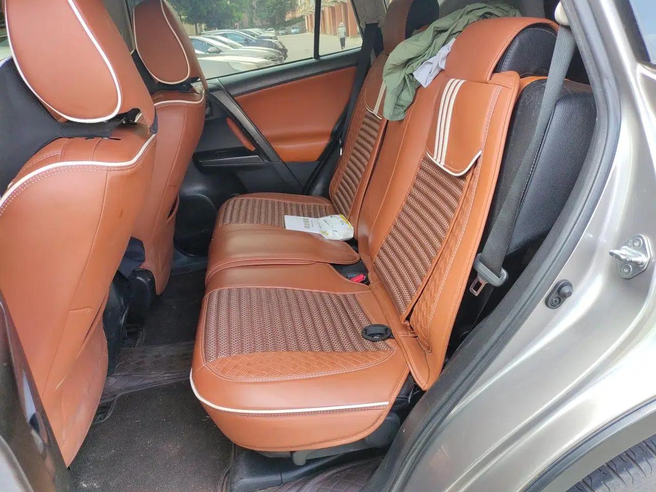 Toyota RAV4 2013 2.0L CVT Four-Wheel Drive Fashion Edition — миниатюра 17