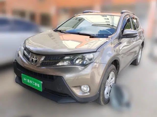 Toyota RAV4 2013 2.0L CVT Four-Wheel Drive Fashion Edition
