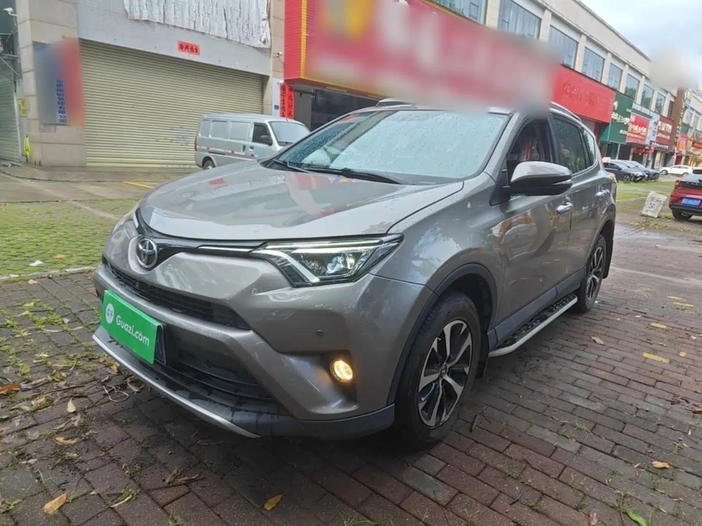 Toyota RAV4 2016 2.0L CVT Two-Wheel Drive Smart Edition China V Standard — миниатюра 1