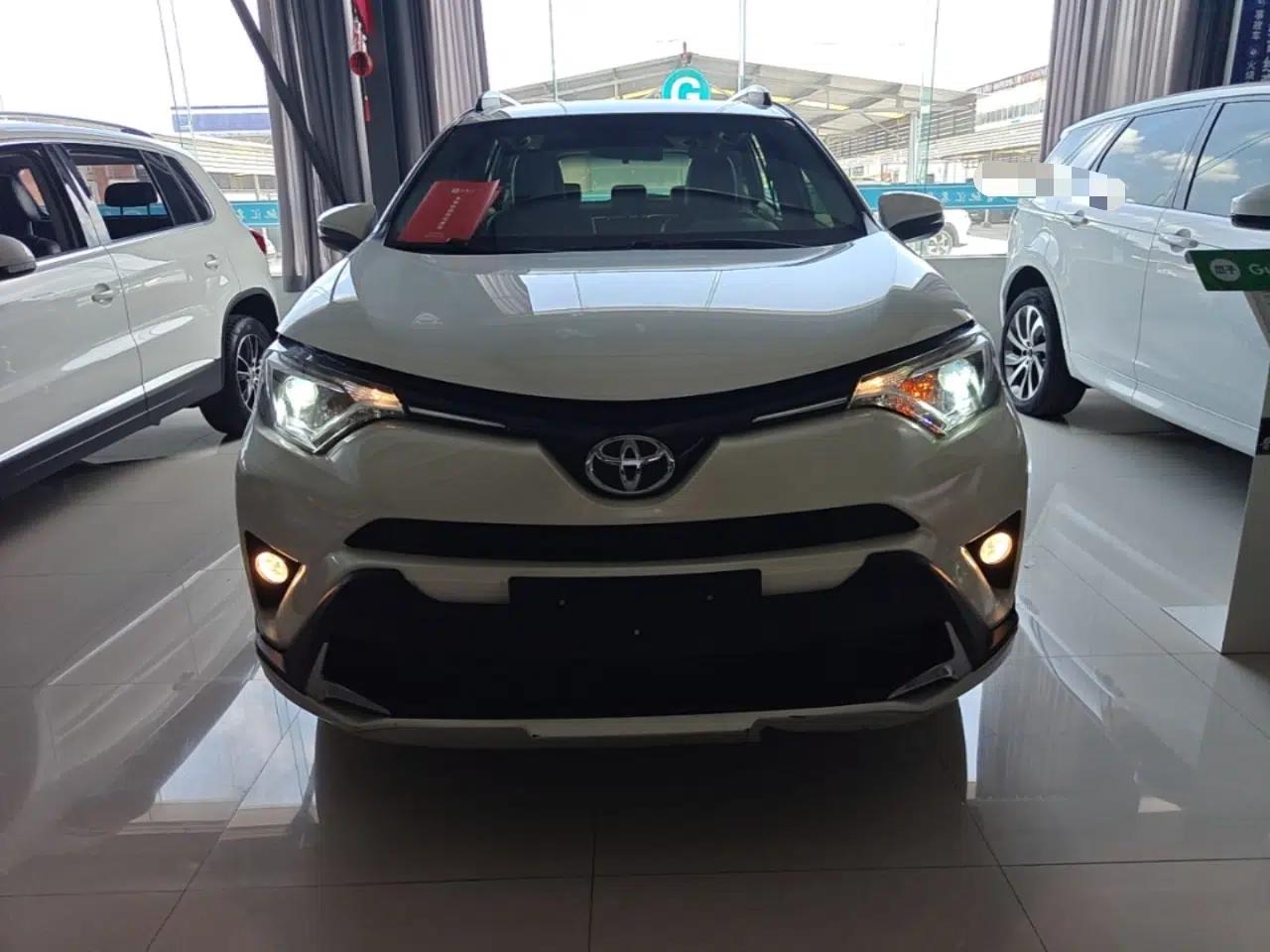 Toyota RAV4 2019 2.0L CVT Two-Wheel Drive Pioneer Edition China VI Standard — миниатюра 2