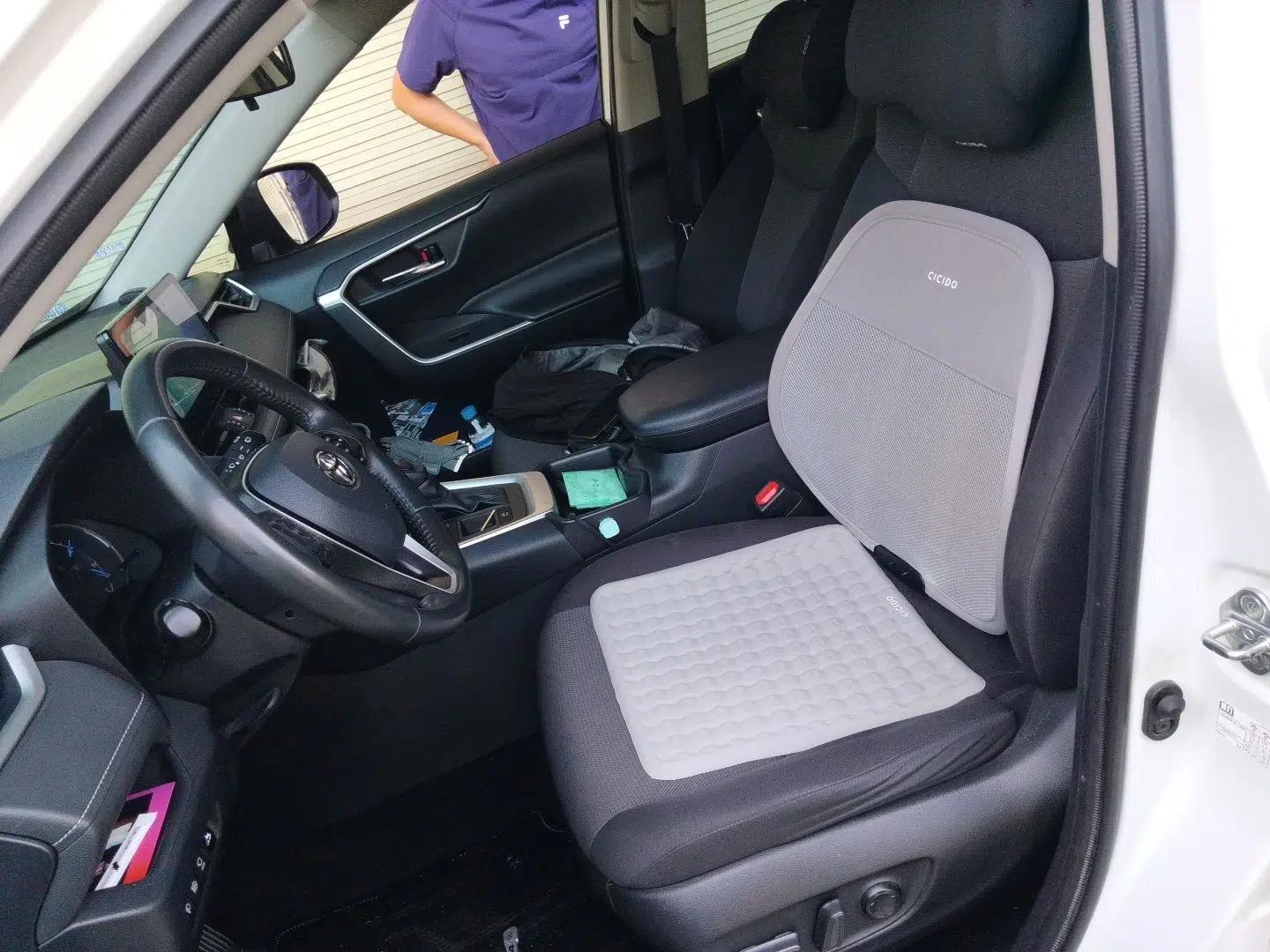 Toyota RAV4 2020 Dual-Engine 2.5L E-CVT Two-Wheel Drive Elite Edition — миниатюра 15