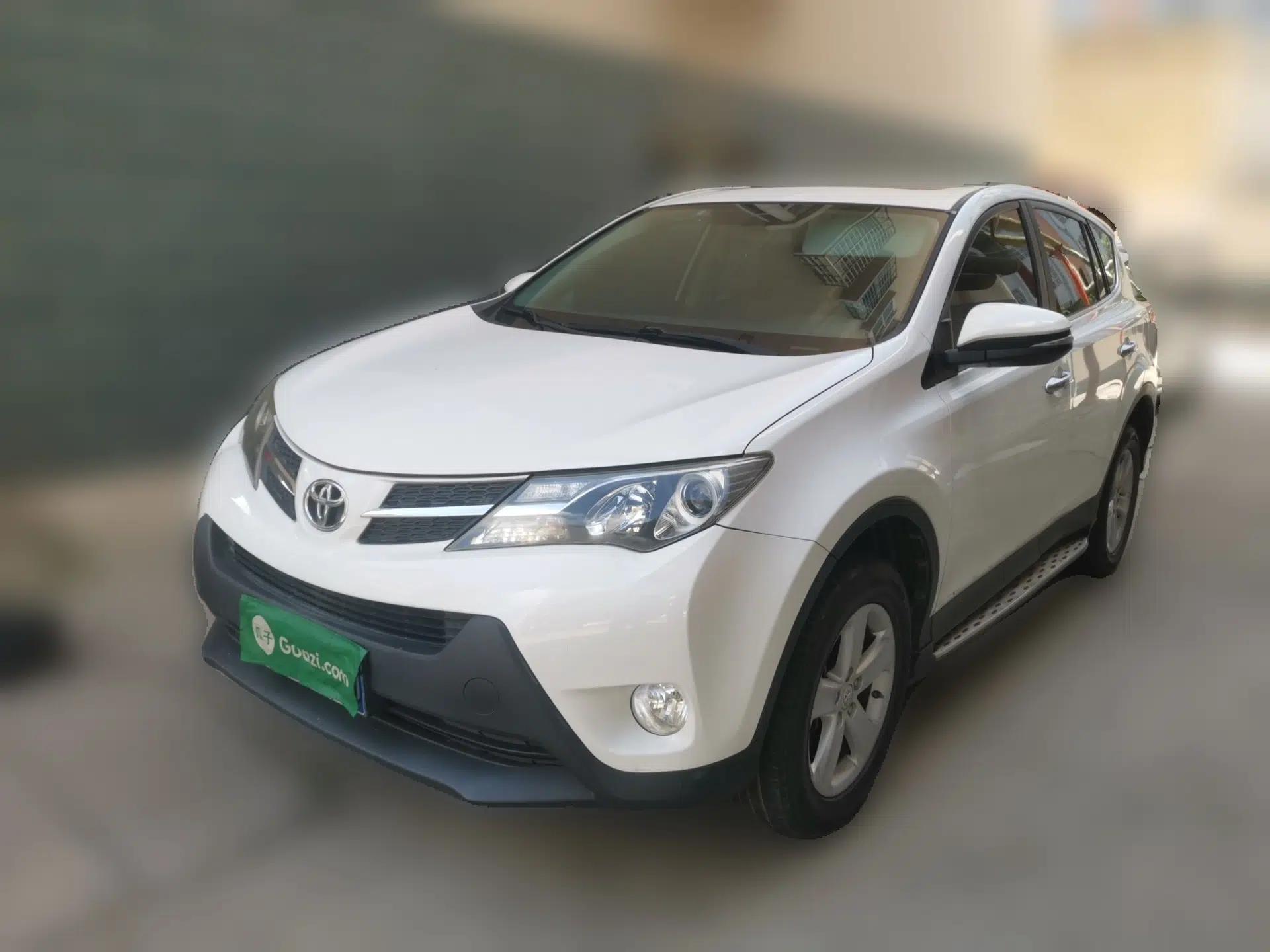 Toyota RAV4 2013 2.0L CVT Four-Wheel Drive New Edition — миниатюра 1