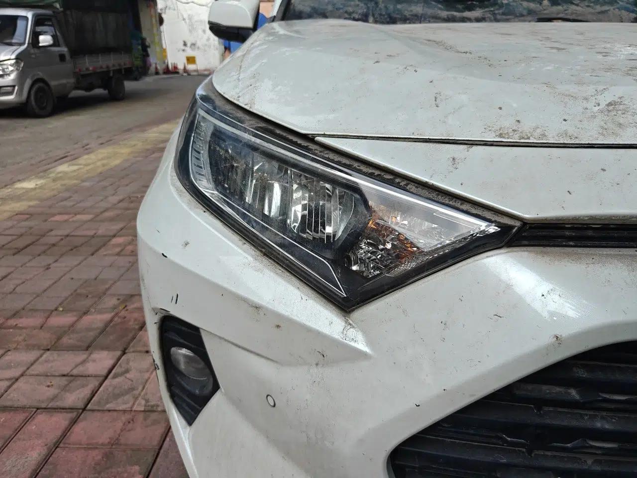Toyota RAV4 2022 2.0L CVT Two-Wheel Drive Fashion Plus Edition — миниатюра 7