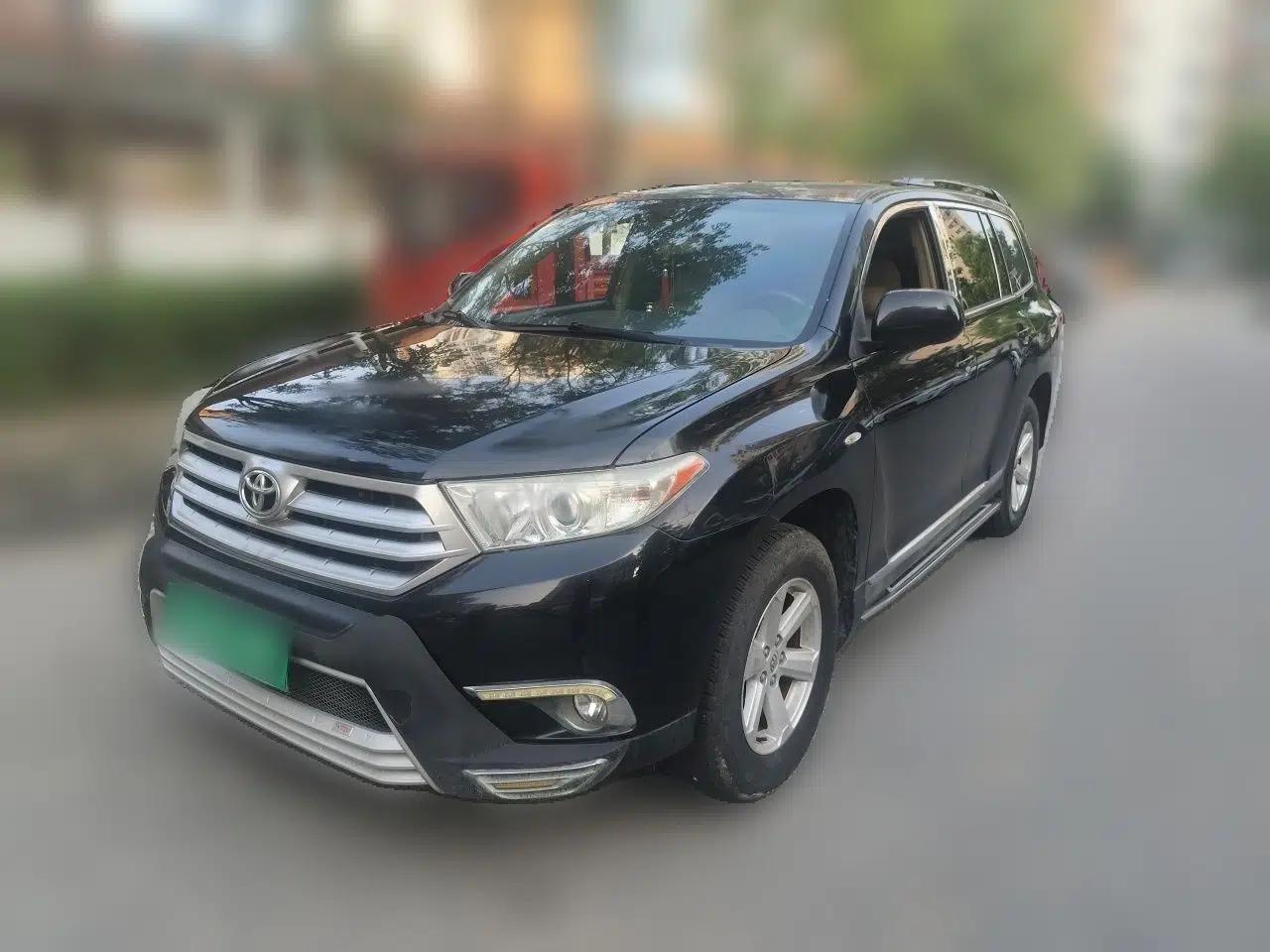 Toyota Highlander 2012 2.7L 2WD 5-Seater Elite Edition — миниатюра 1