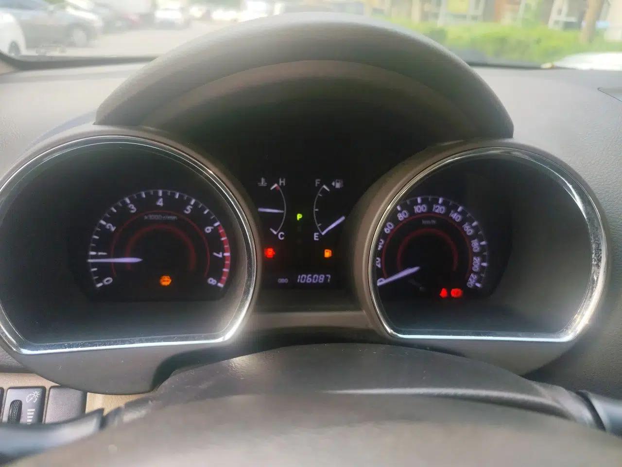 Toyota Highlander 2012 2.7L 2WD 5-Seater Elite Edition — миниатюра 11
