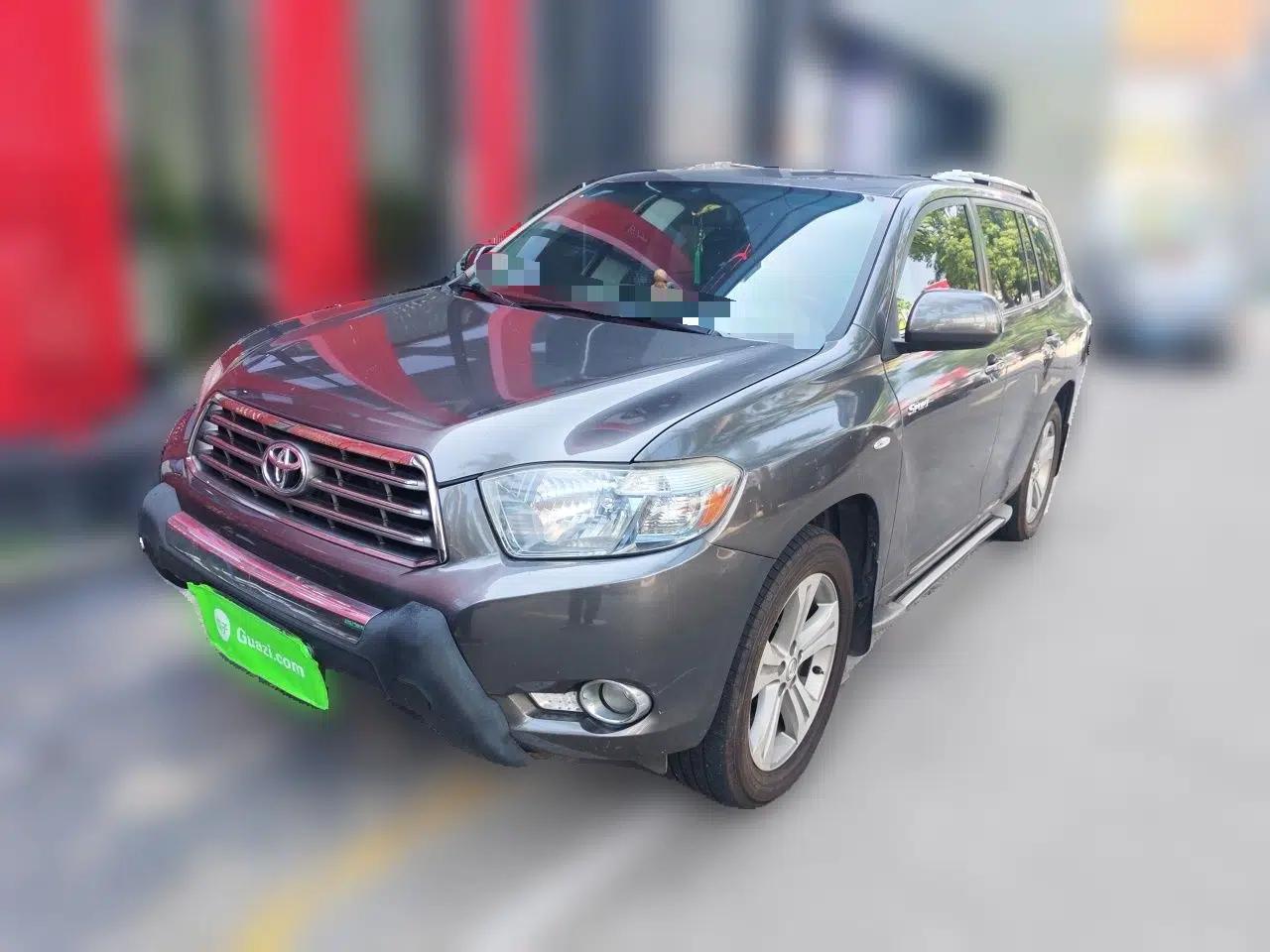 Toyota Highlander 2009 2.7L Two-Wheel Drive 7-Seater Luxury Edition — миниатюра 1