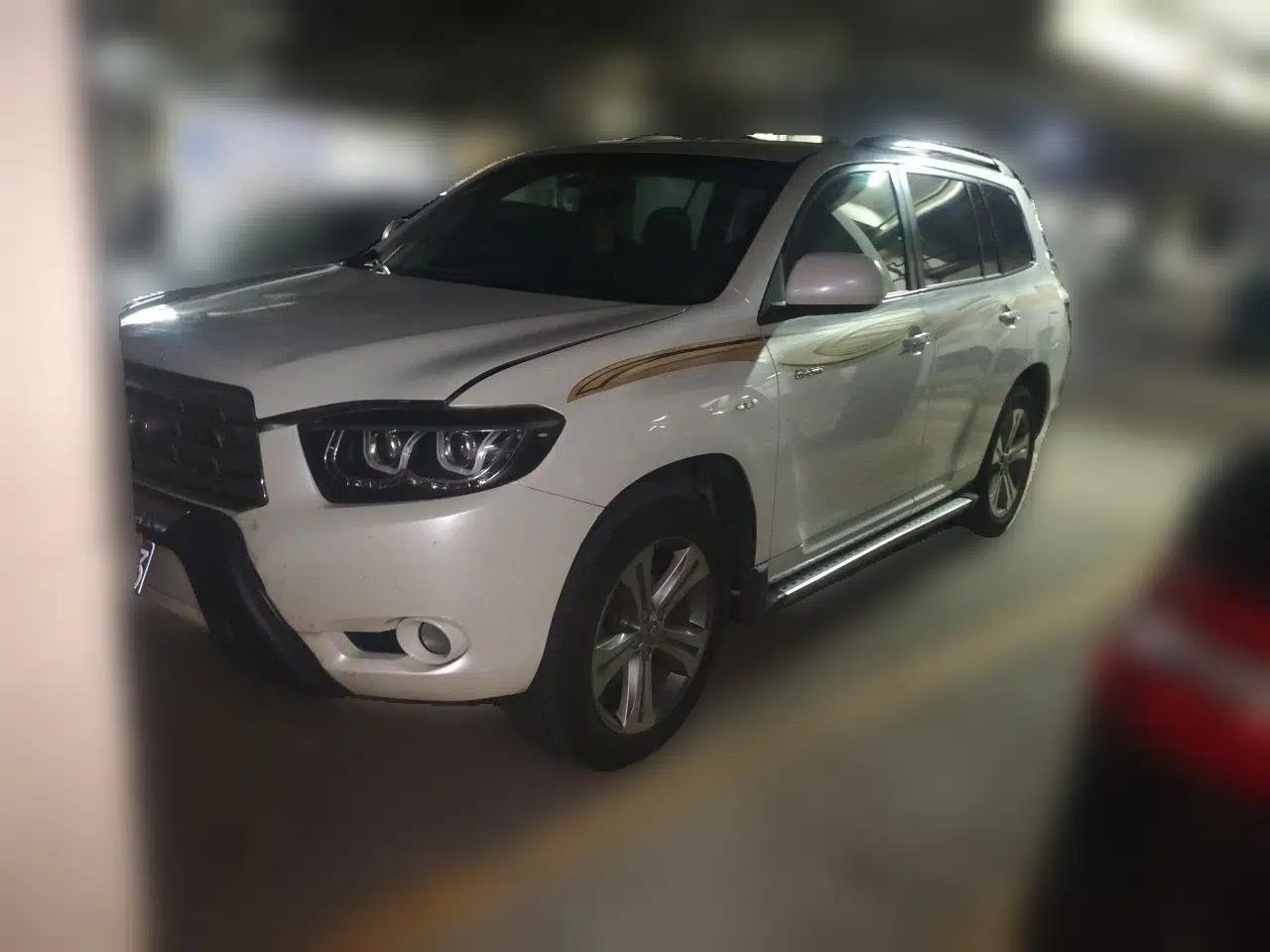 Toyota Highlander 2009 3.5L 4x4 7-Seater Luxury Edition — миниатюра 1