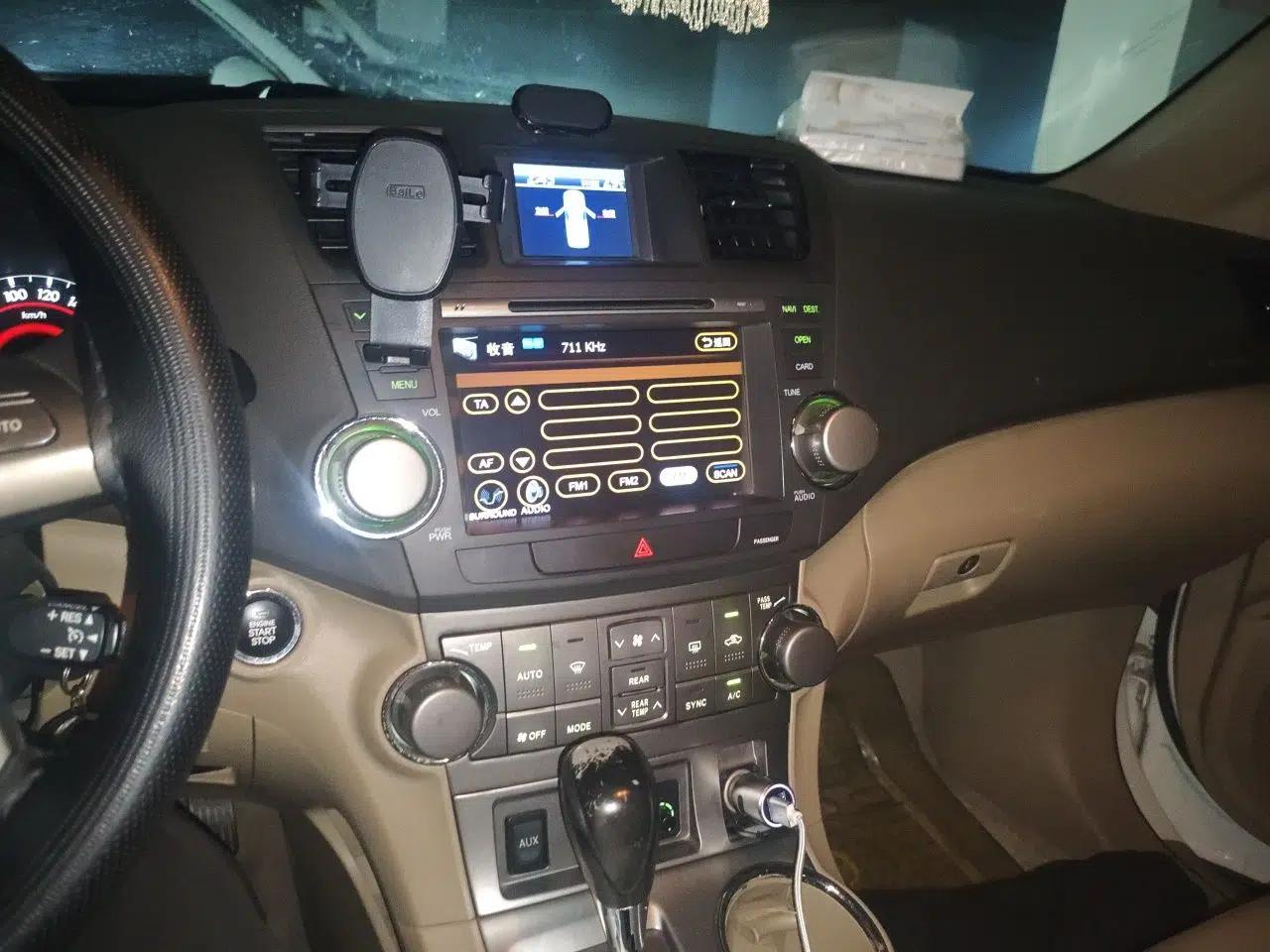 Toyota Highlander 2009 3.5L 4x4 7-Seater Luxury Edition — миниатюра 13