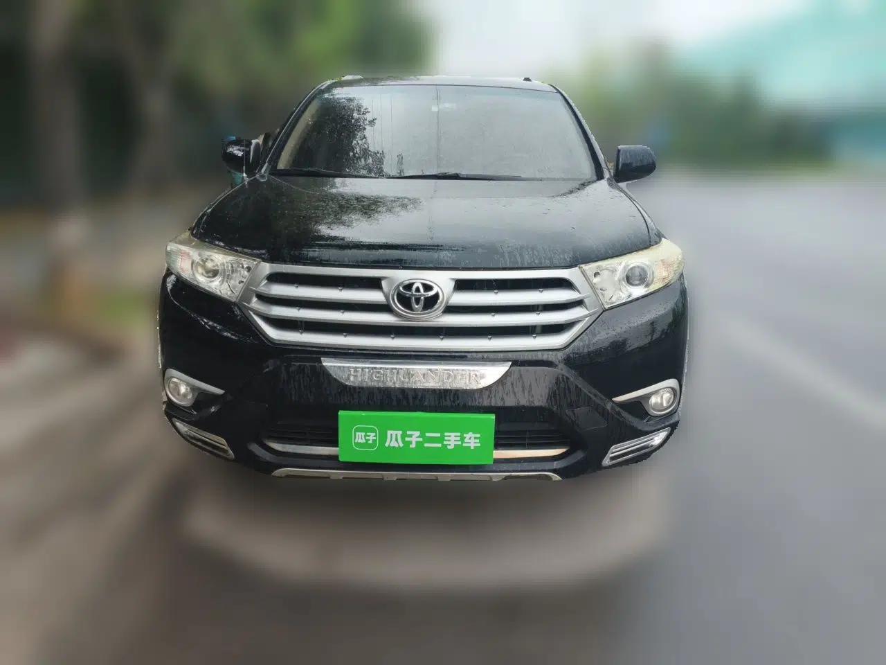 Toyota Highlander 2012 2.7L 2WD 5-Seater Elite Edition — миниатюра 2
