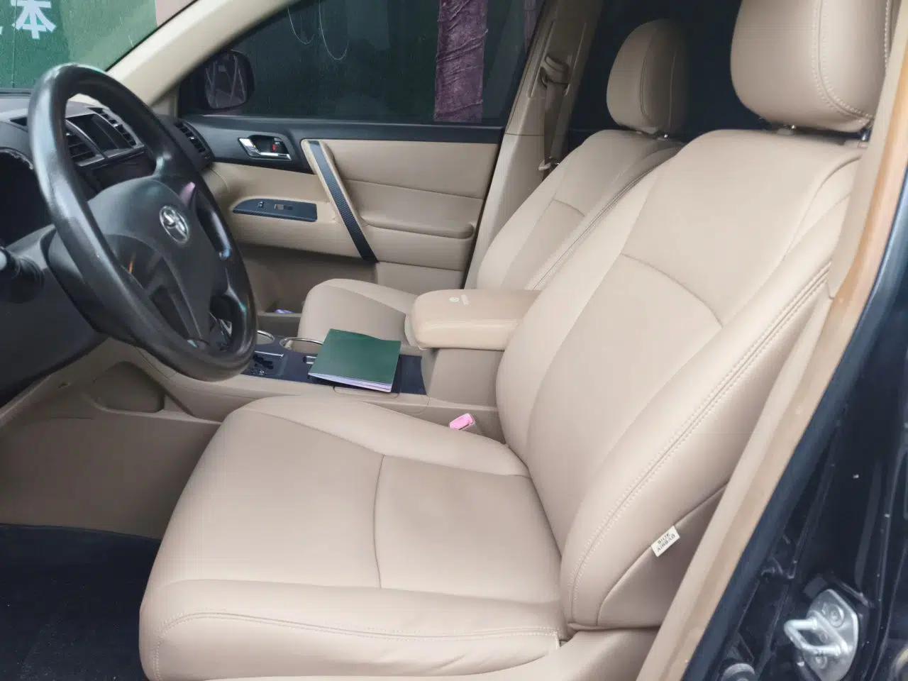 Toyota Highlander 2012 2.7L 2WD 5-Seater Elite Edition — миниатюра 15