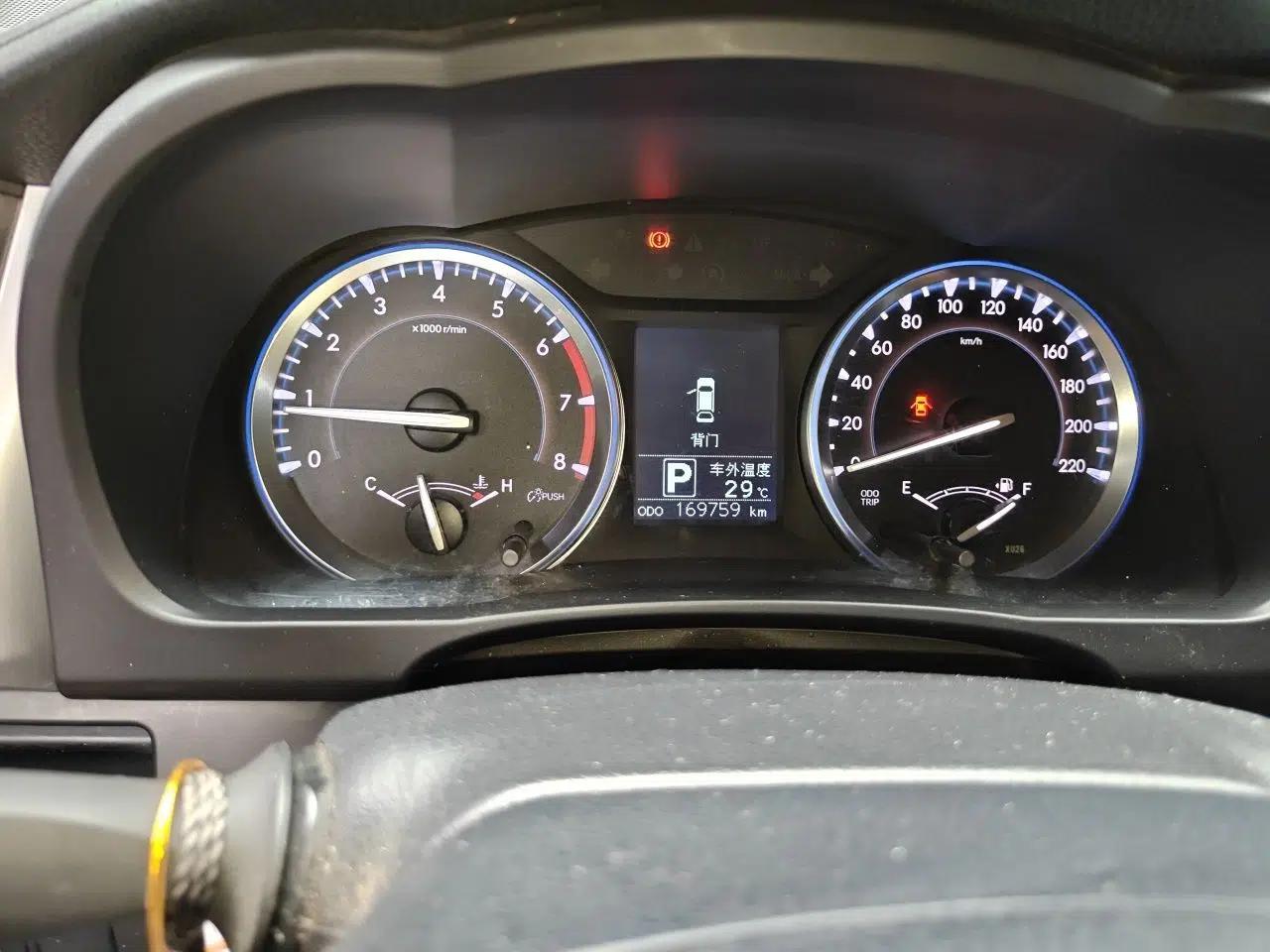 Toyota Highlander 2015 2.0T Two-Wheel Drive Luxury Edition 7 Seats — миниатюра 12