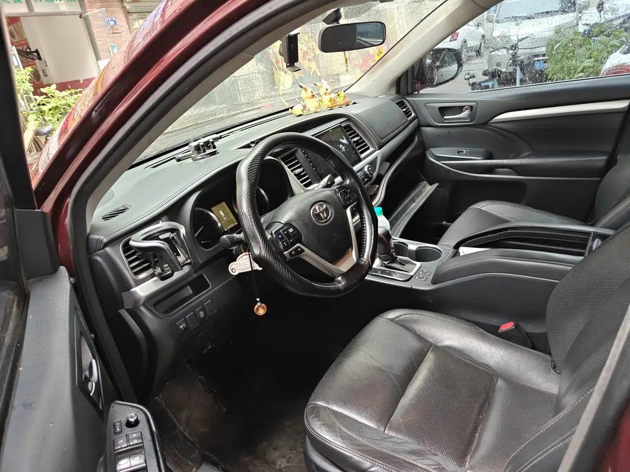 Toyota Highlander 2015 2.0T Two-Wheel Drive Luxury Edition 7 Seats — миниатюра 15
