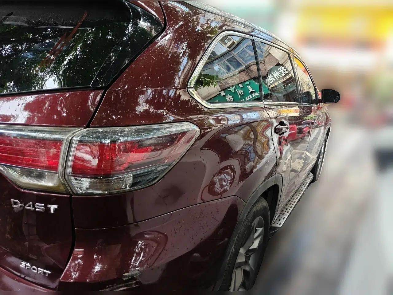 Toyota Highlander 2015 2.0T Two-Wheel Drive Luxury Edition 7 Seats — миниатюра 6