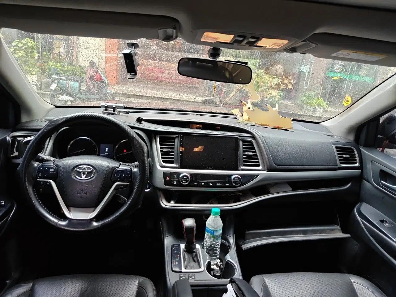 Toyota Highlander 2015 2.0T Two-Wheel Drive Luxury Edition 7 Seats — миниатюра 9
