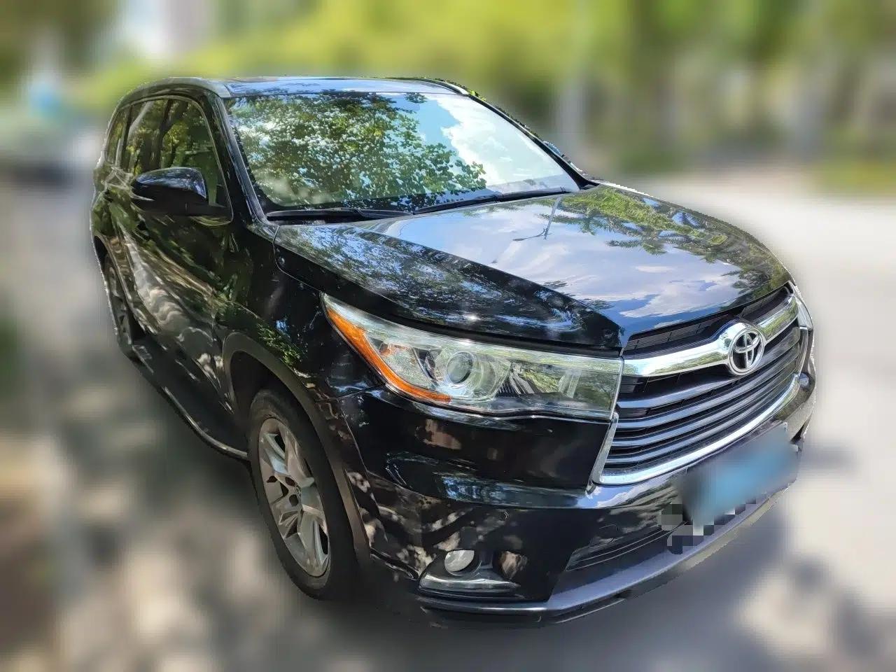 Toyota Highlander 2015 2.0T Two-Wheel Drive Luxury Edition 7 Seats — миниатюра 3