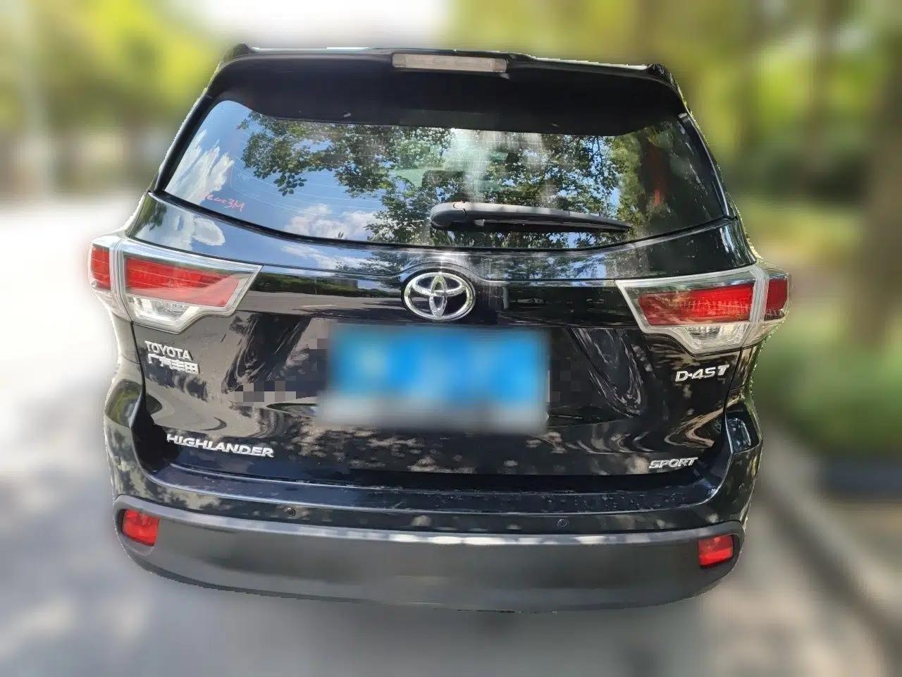 Toyota Highlander 2015 2.0T Two-Wheel Drive Luxury Edition 7 Seats — миниатюра 5