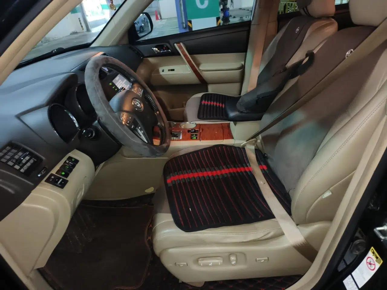 Toyota Highlander 2012 3.5L 4x4 7-Seater Ultimate Edition — миниатюра 15