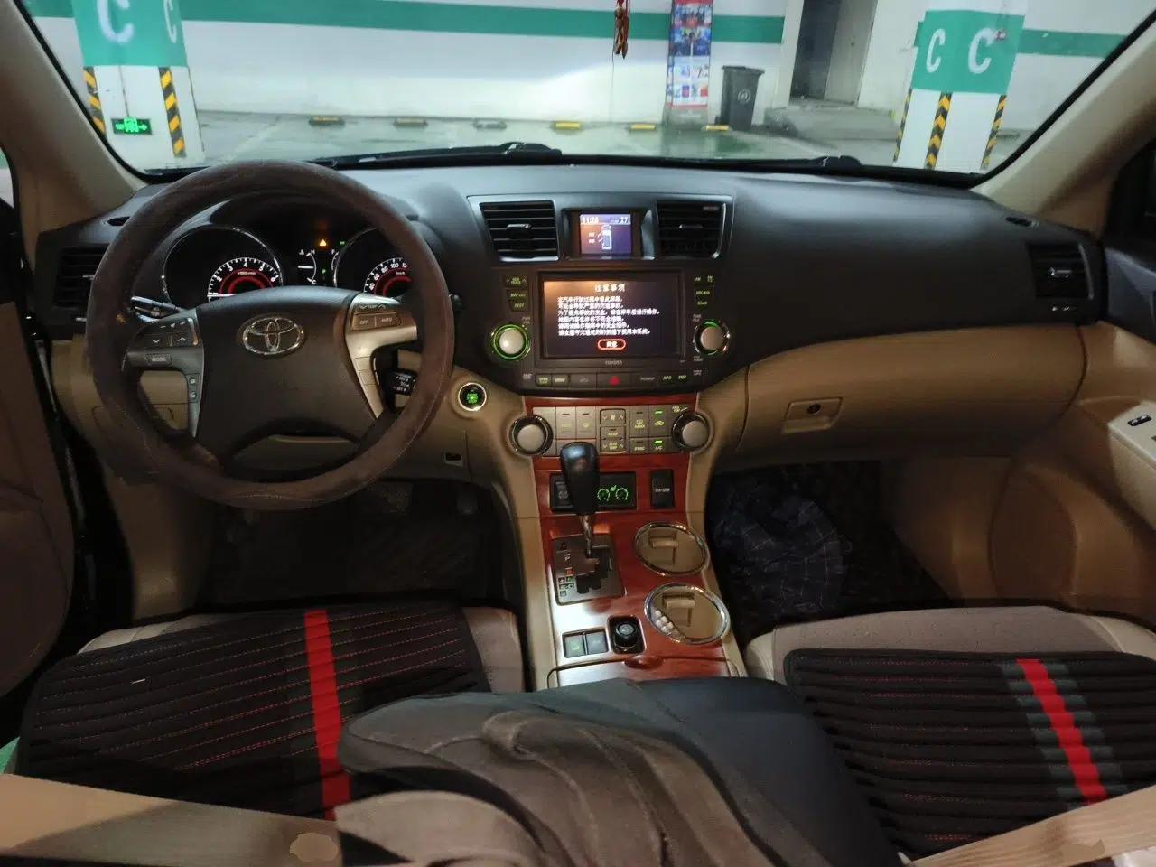 Toyota Highlander 2012 3.5L 4x4 7-Seater Ultimate Edition — миниатюра 9