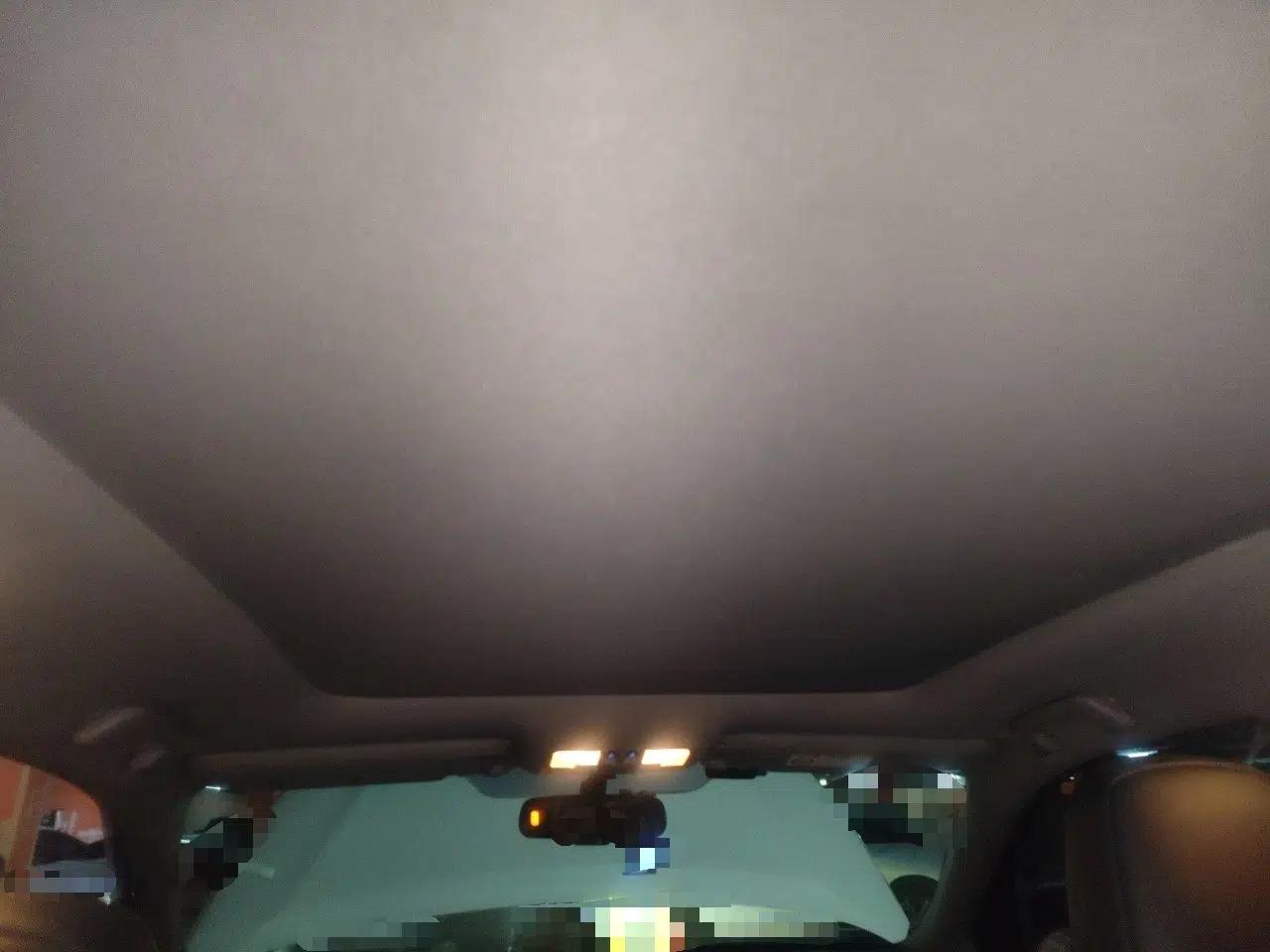 Toyota Highlander 2015 2.0T Four-Wheel Drive Ultimate Edition 7-Seater — миниатюра 18