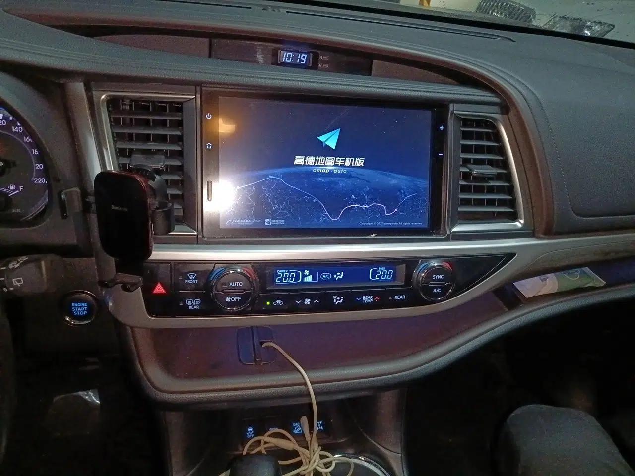 Toyota Highlander 2018 2.0T Four-Wheel Drive Prestige Version 7 Seats China V Emission Standard — миниатюра 10