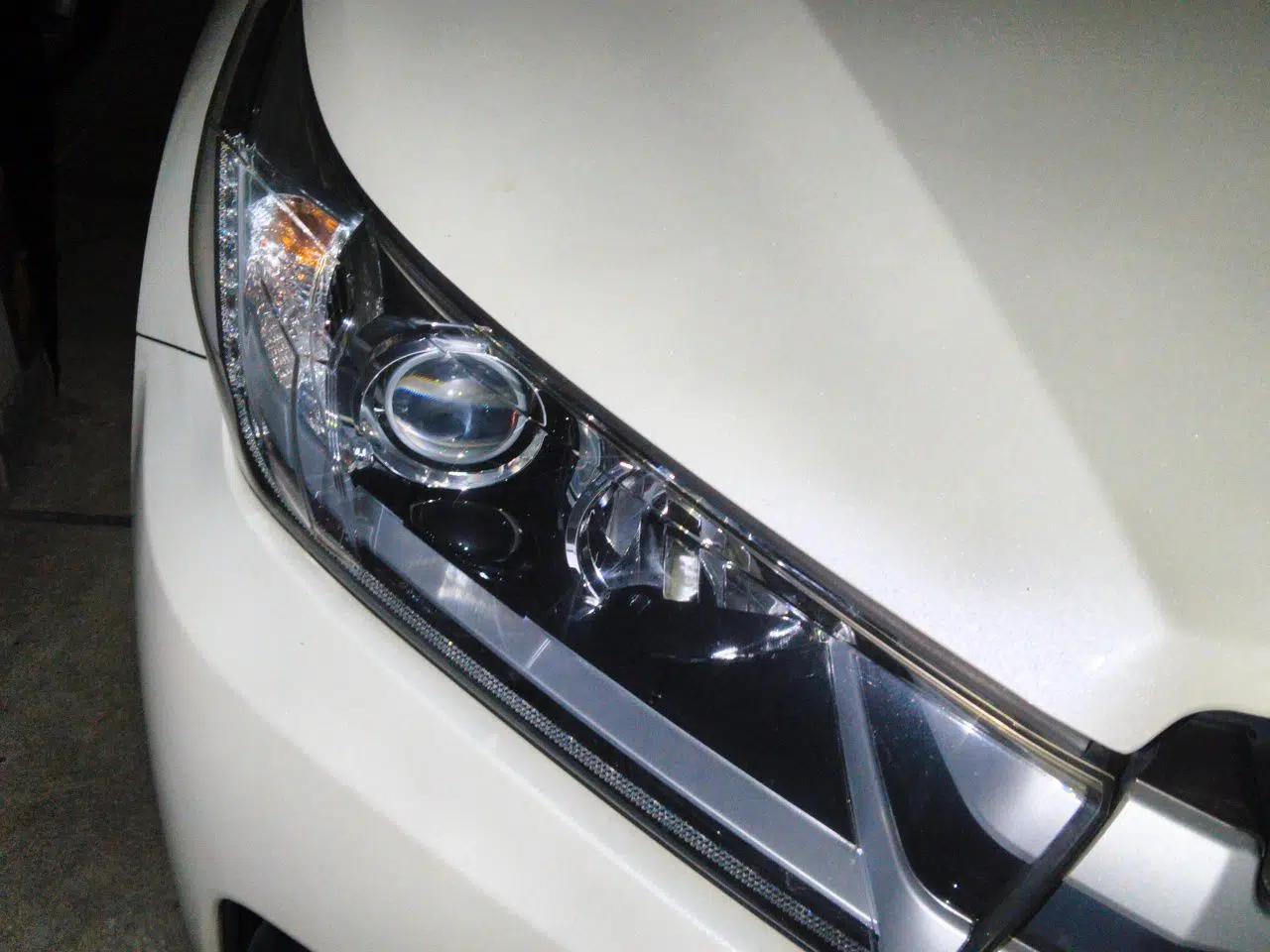 Toyota Highlander 2018 2.0T Four-Wheel Drive Luxury Version 7 Seats China VI Standard — миниатюра 7