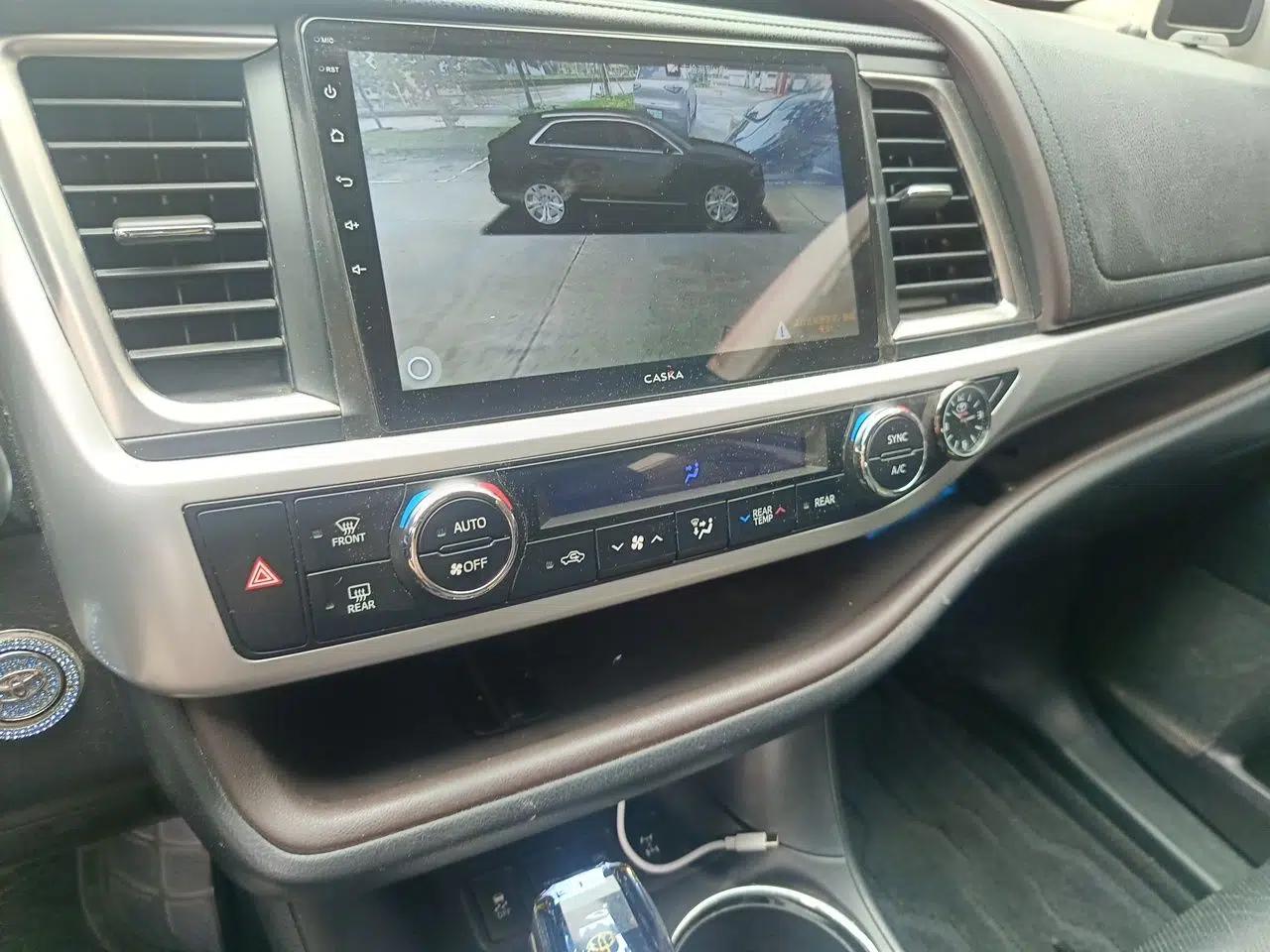 Toyota Highlander 2015 2.0T Four-Wheel Drive Luxury Edition 7-Seater — миниатюра 13