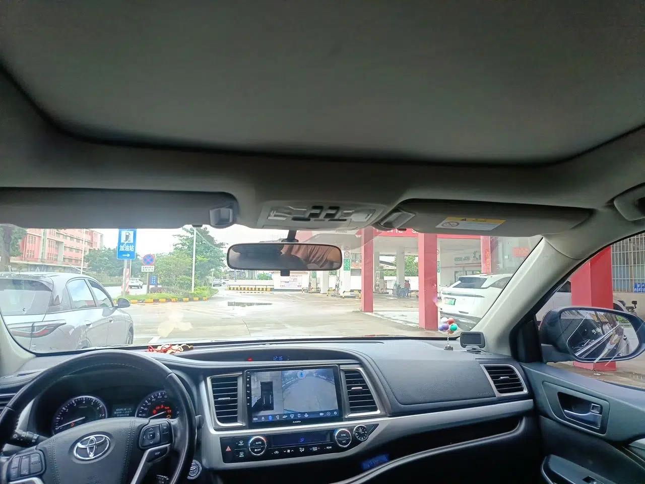 Toyota Highlander 2015 2.0T Four-Wheel Drive Luxury Edition 7-Seater — миниатюра 18