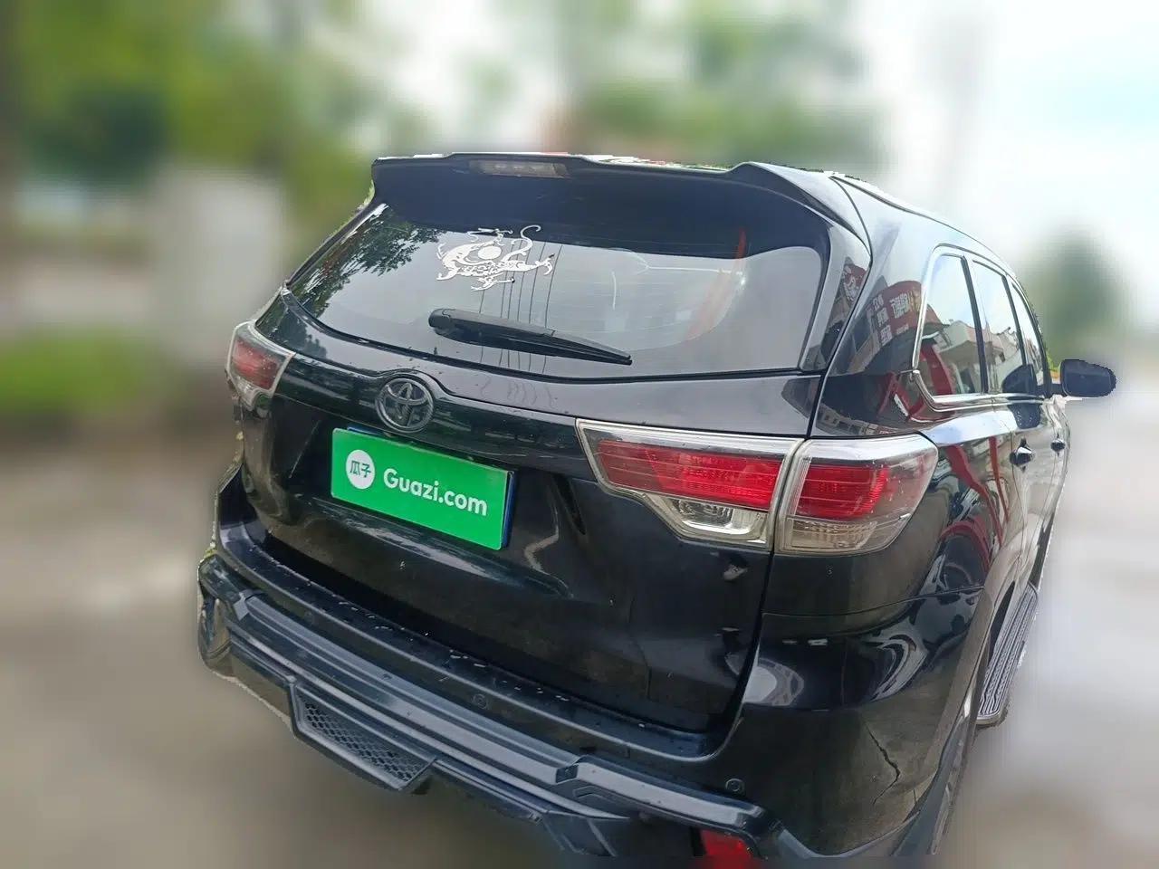 Toyota Highlander 2015 2.0T Four-Wheel Drive Luxury Edition 7-Seater — миниатюра 6