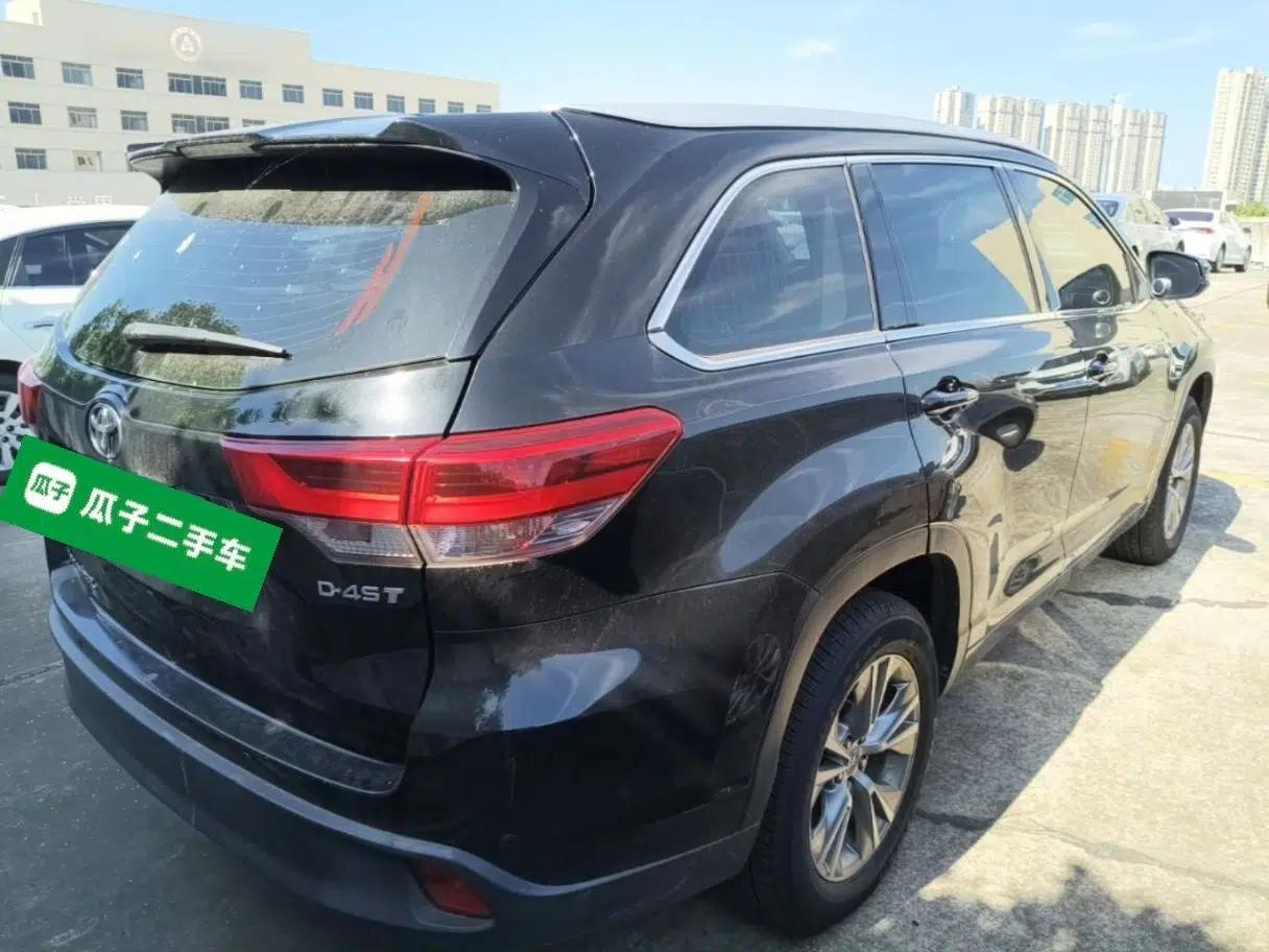 Toyota Highlander 2018 2.0T Two-Wheel Drive Elite Version 5 Seats China VI Standard — миниатюра 6