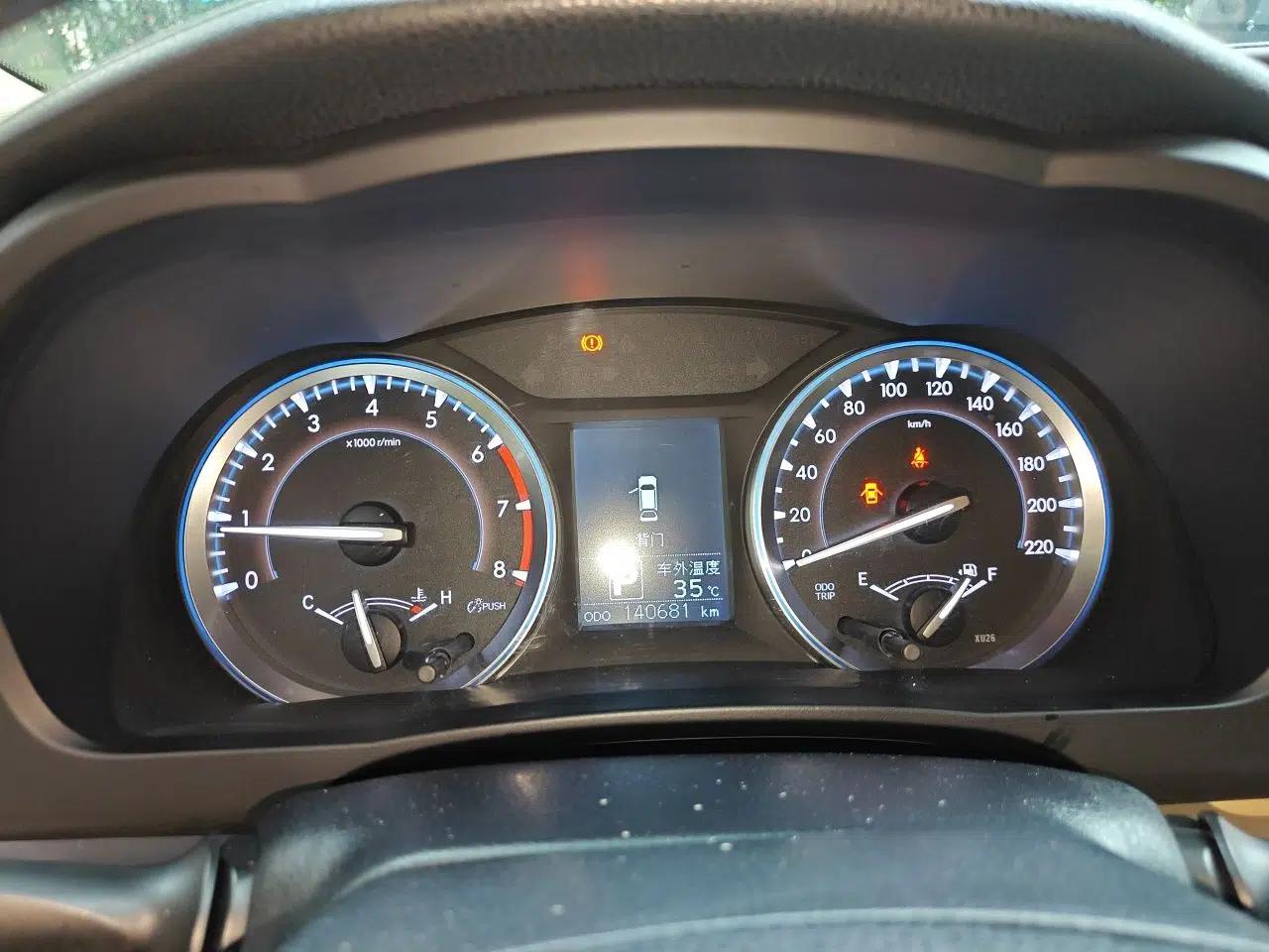 Toyota Highlander 2015 2.0T Four-Wheel Drive Luxury Edition 7-Seater — миниатюра 11