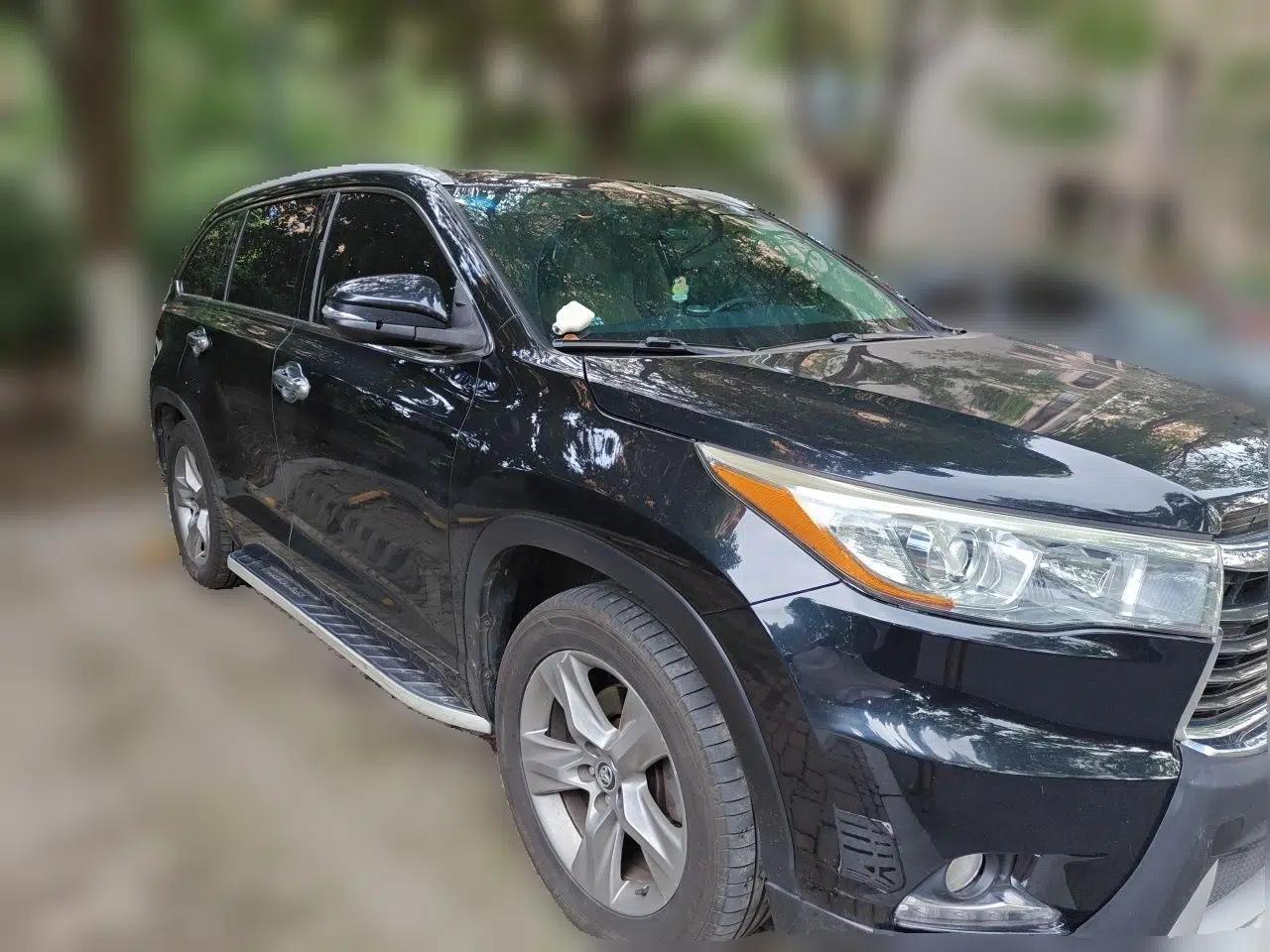 Toyota Highlander 2015 2.0T Four-Wheel Drive Luxury Edition 7-Seater — миниатюра 3