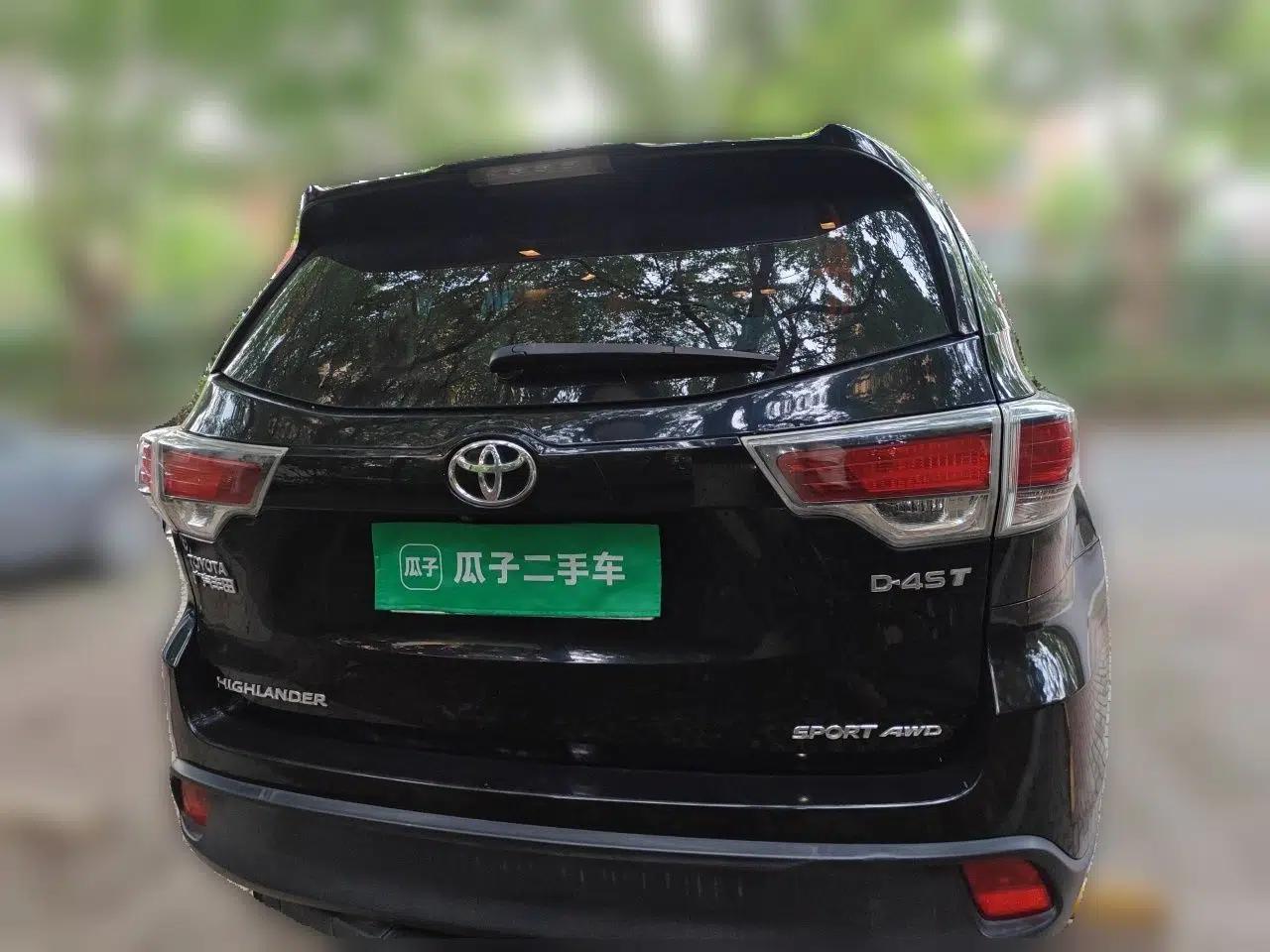 Toyota Highlander 2015 2.0T Four-Wheel Drive Luxury Edition 7-Seater — миниатюра 5